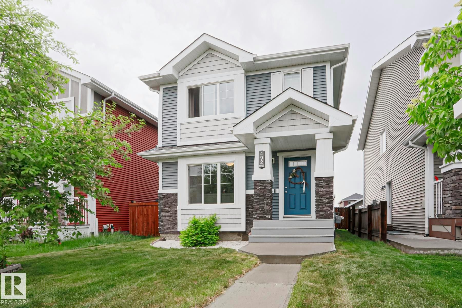 492 Ebbers Way, Edmonton, AB, T5Y 3T7