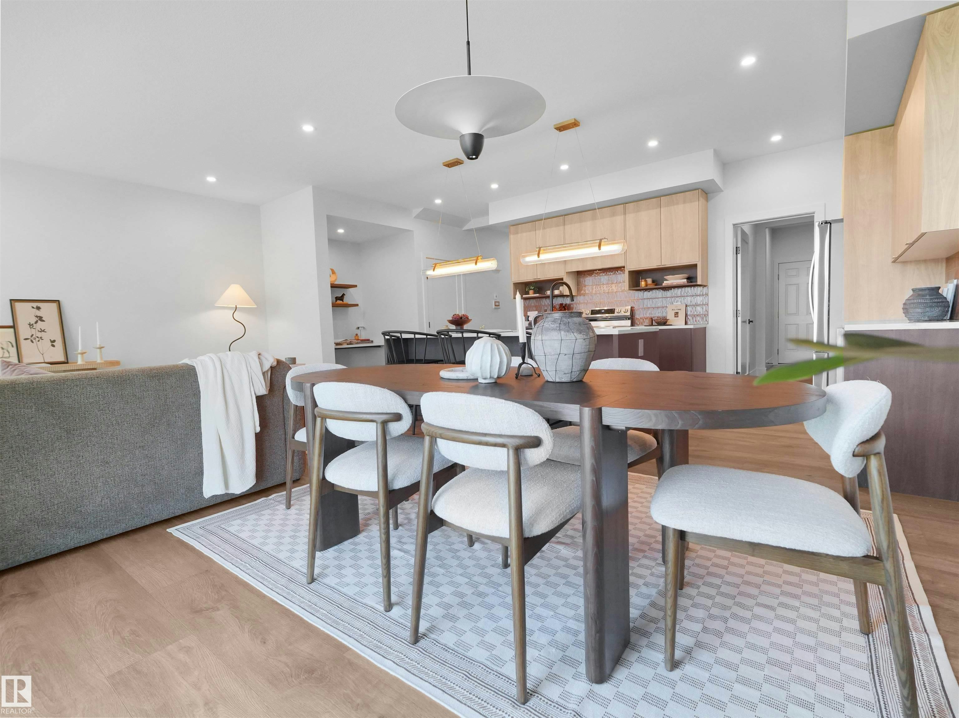 8312 Kiriak Loop, Edmonton, AB, T6W 5S2