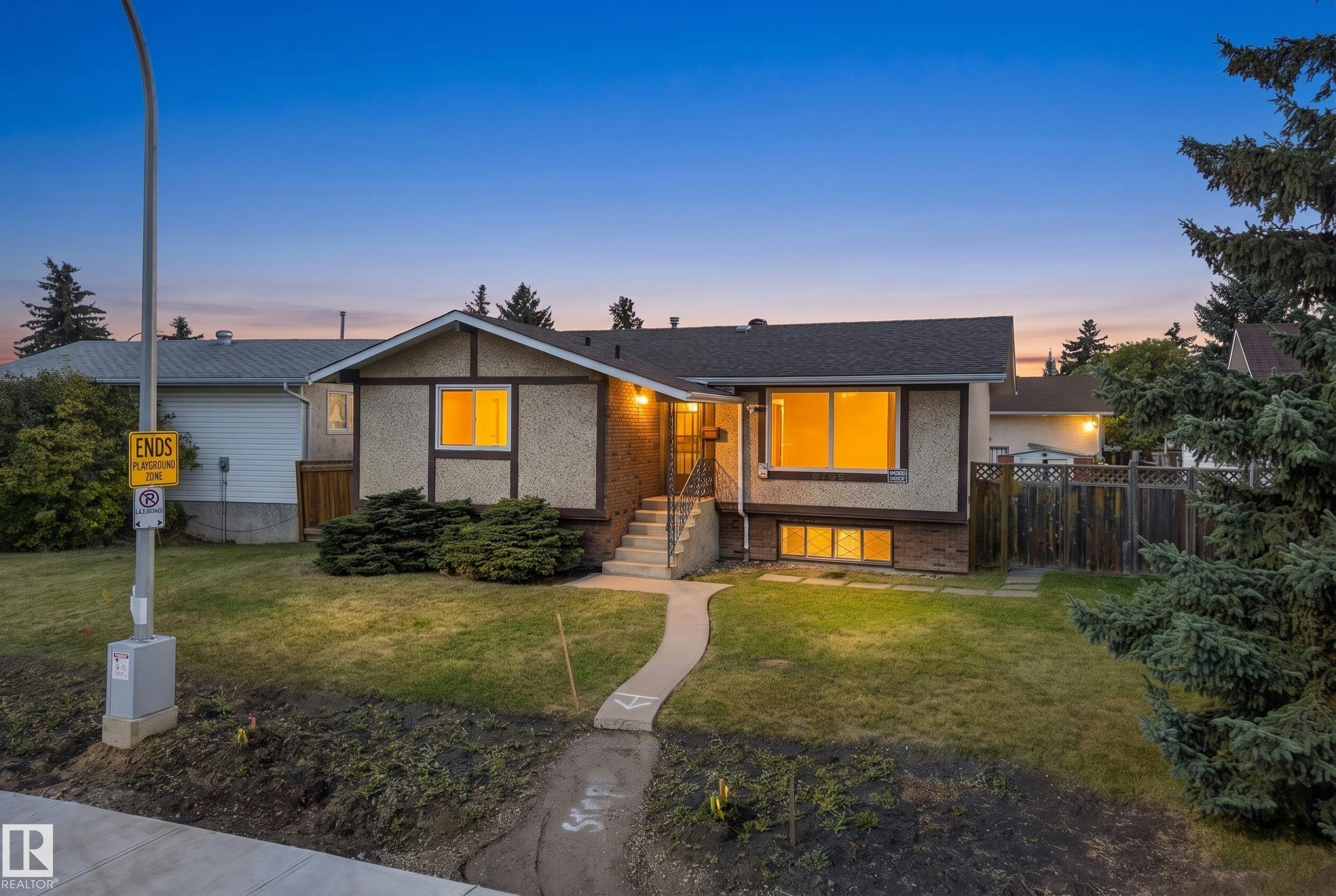 1908 62 Street, Edmonton, AB, T6L 1L9