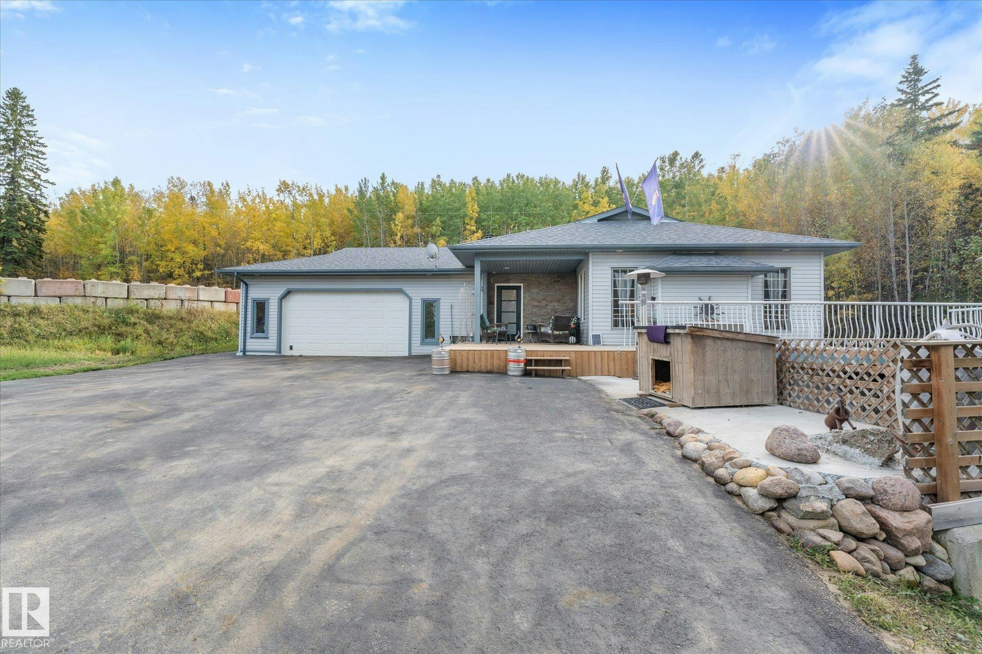 54426 Rge Road 15, Rural Lac Ste. Anne County, AB, T0E 1V0