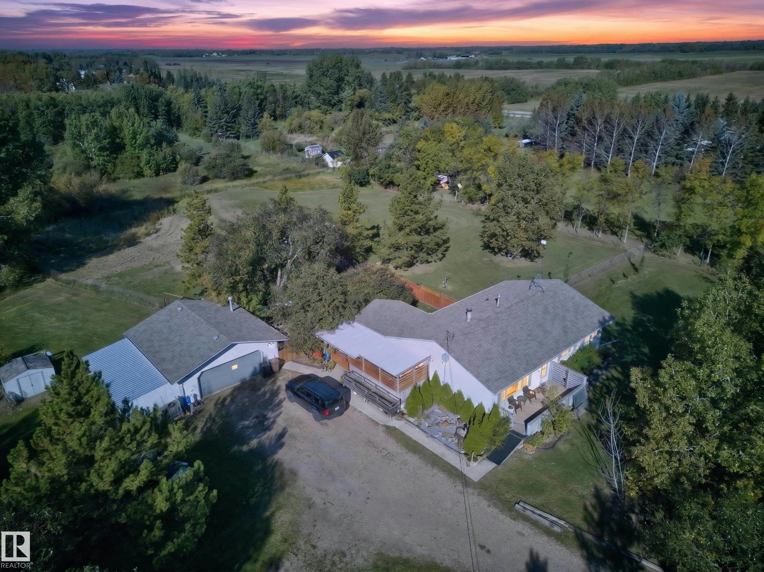 158-52249 Rge Road 222, Rural Strathcona County, AB, T8C 1J2