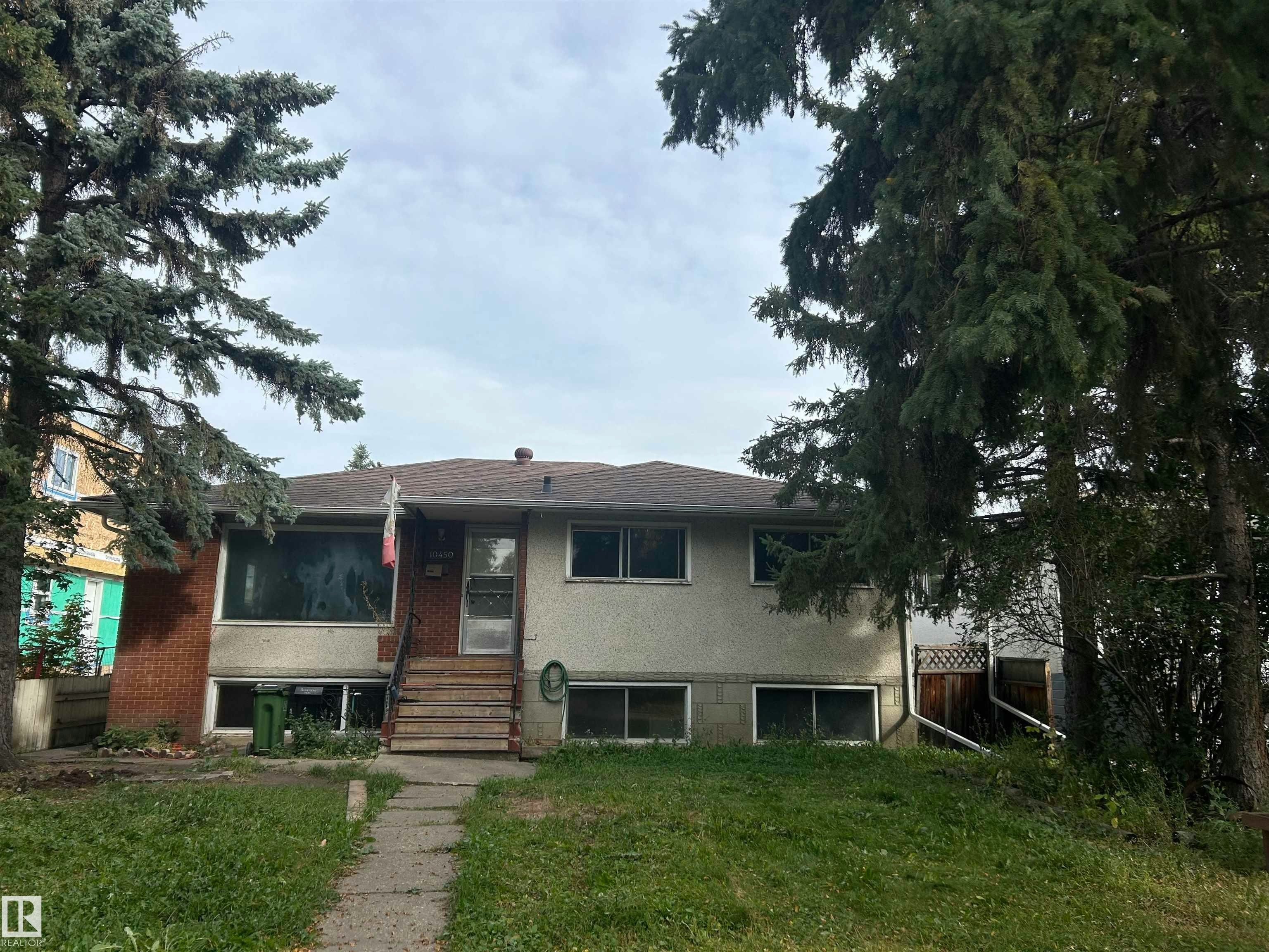 10450 69 Avenue, Edmonton, AB, T6H 2C3