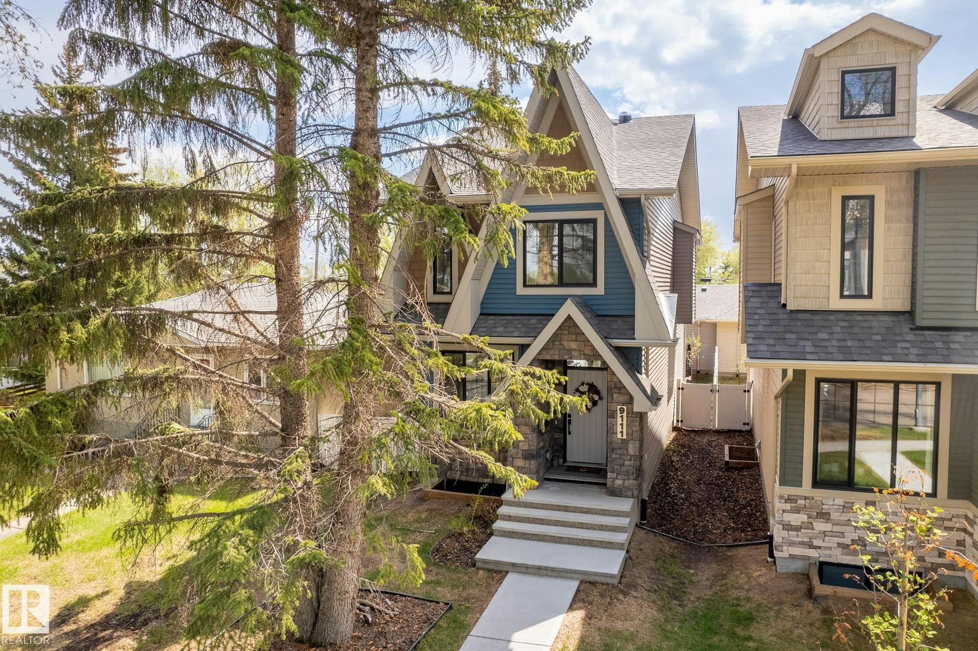 9111 65 Avenue, Edmonton, AB, T6E 0J8