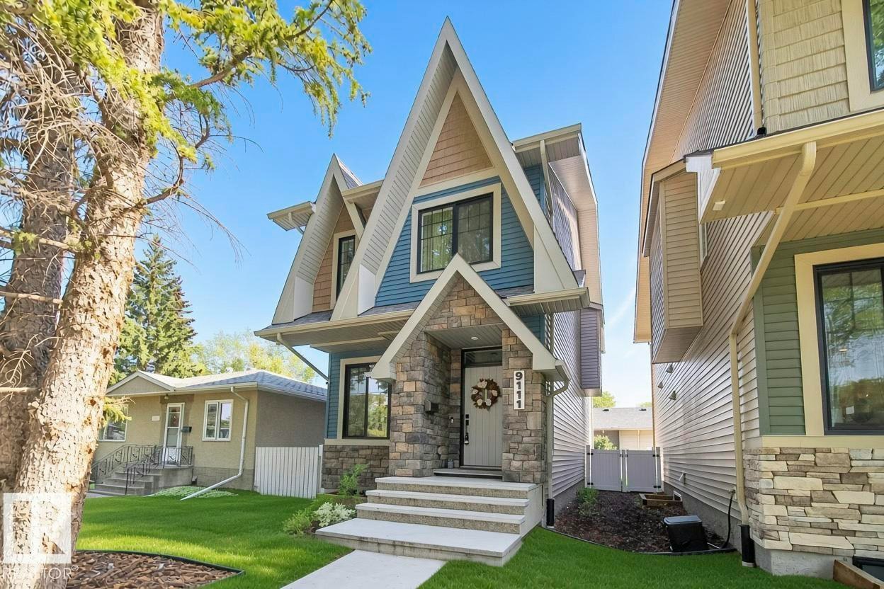 9111 65 Avenue, Edmonton, AB, T6E 0J8