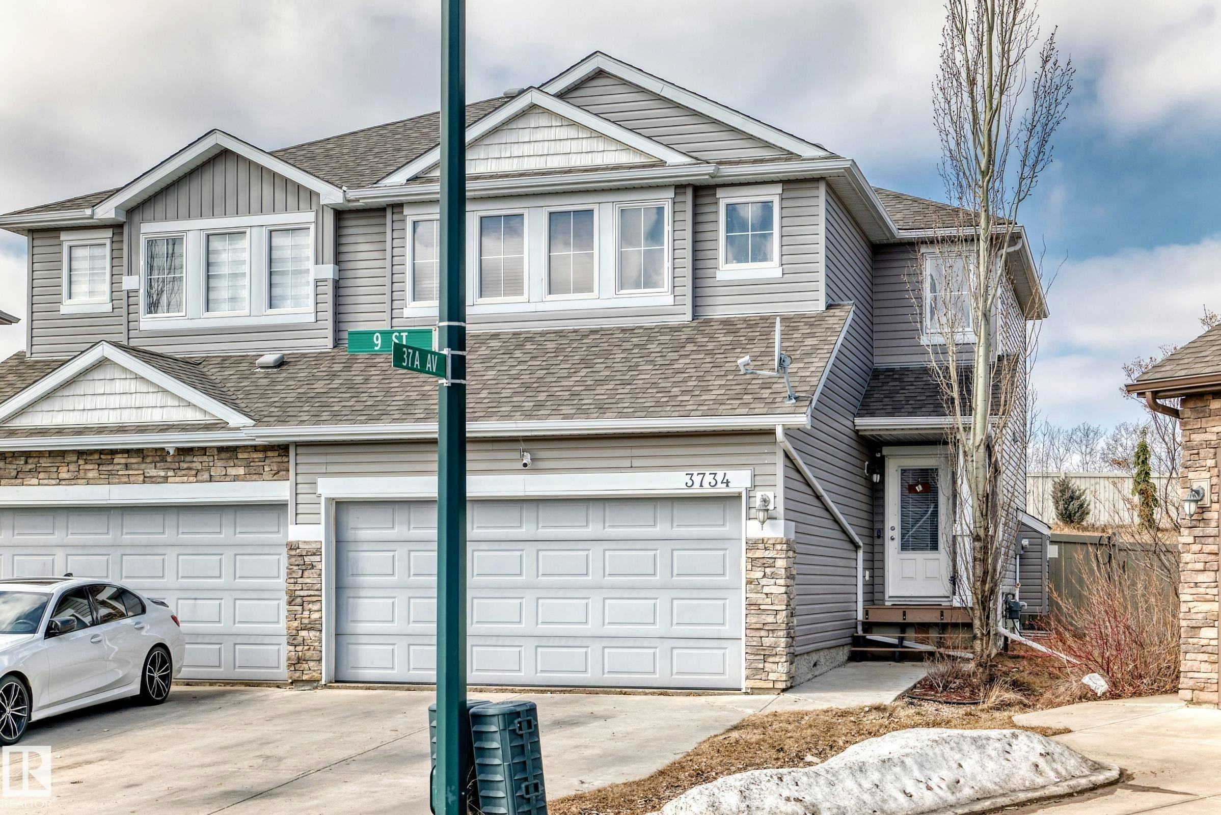 3734 9 Street, Edmonton, AB, T6T 0S2