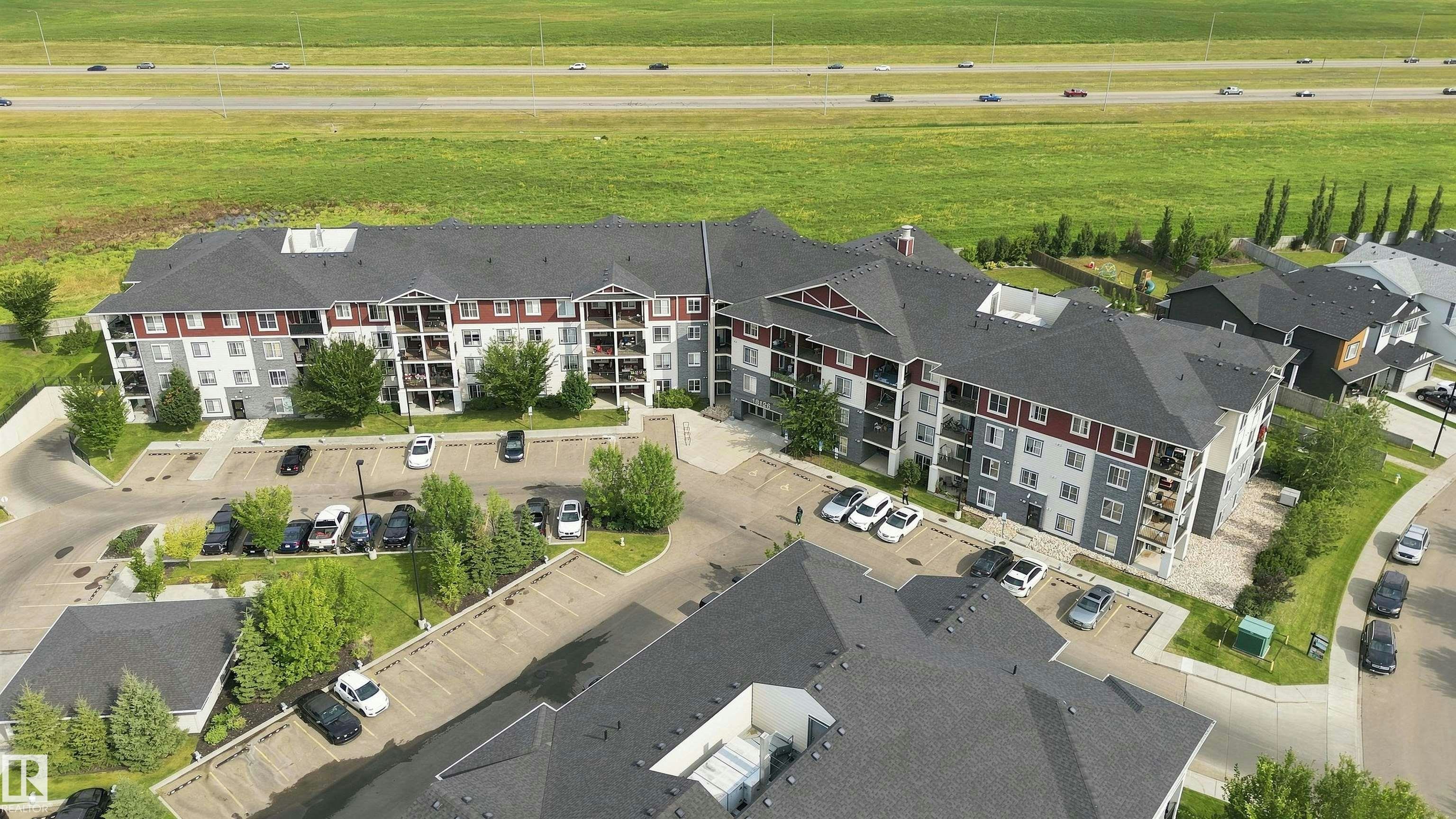 413-18126 77 Street, Edmonton, AB, T5Z 0N7