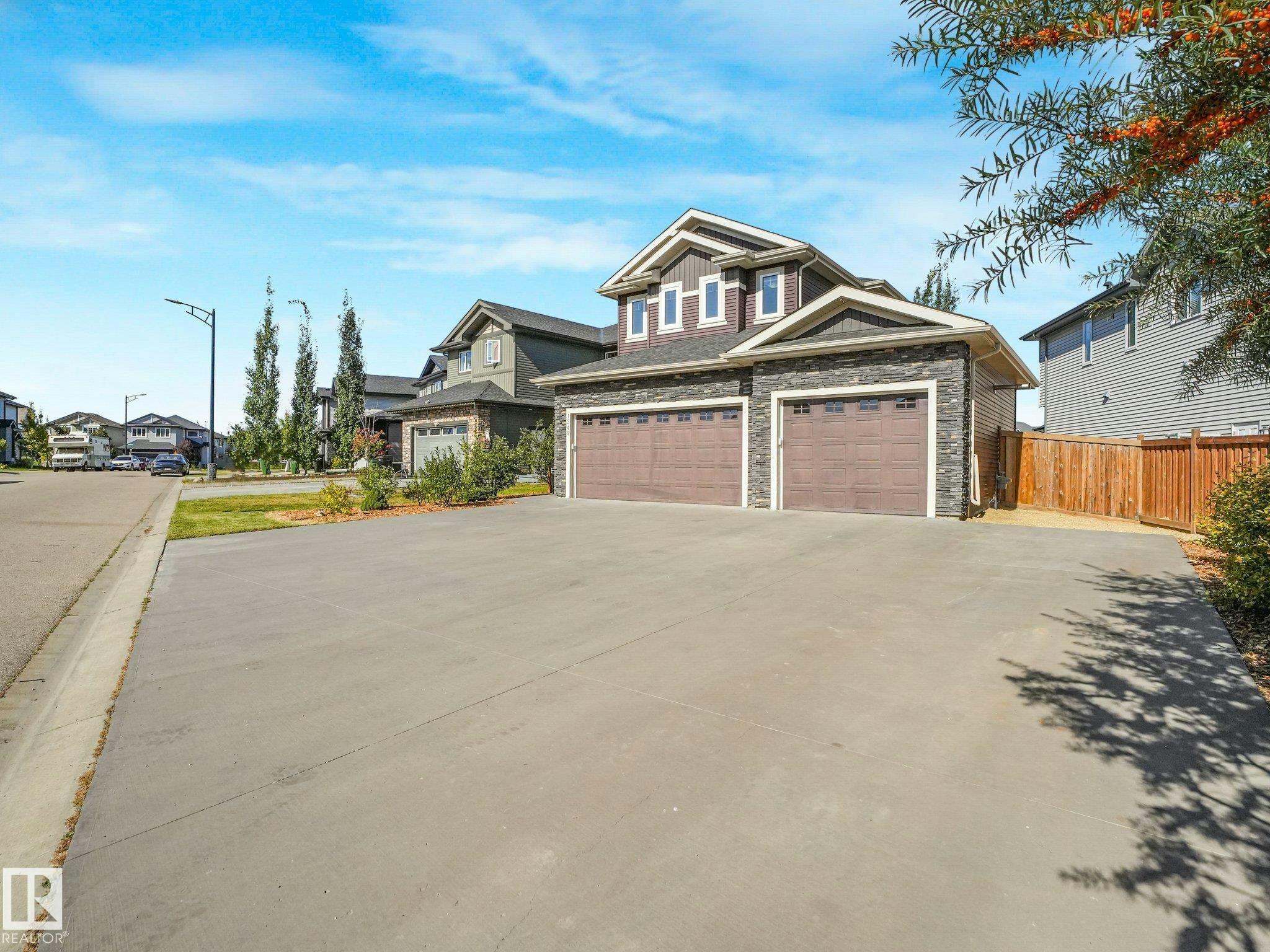 1349 Adamson Drive, Edmonton, AB, T6W 3B9