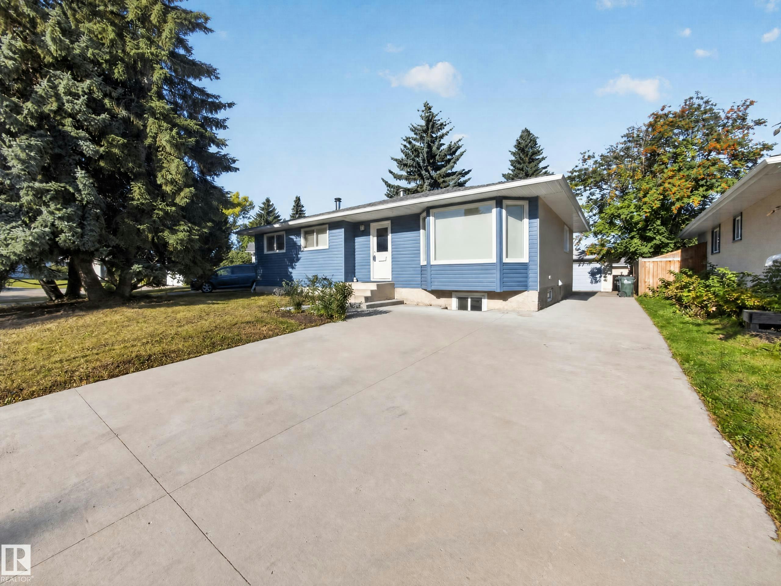 34 Penguin Crescent, Rural Strathcona County, AB, T8A 3H4