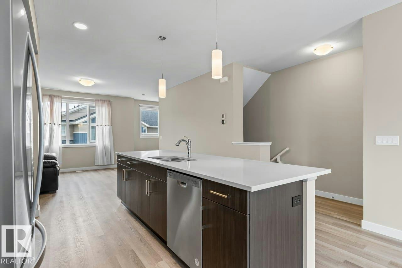 62-13139 205 Street, Edmonton, AB, T5S 0N1