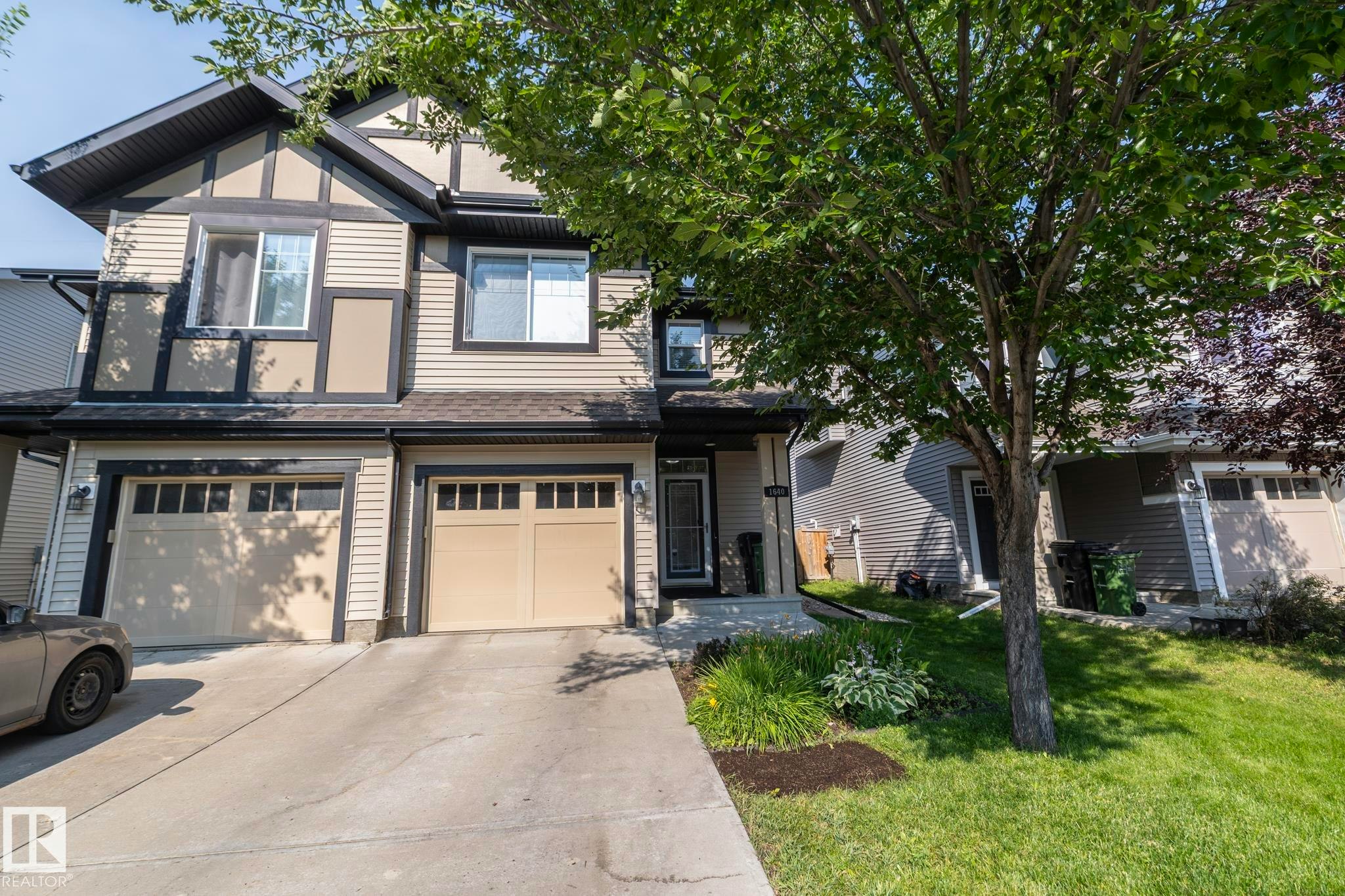1640 Chapman Way, Edmonton, AB, T6W 0Y5