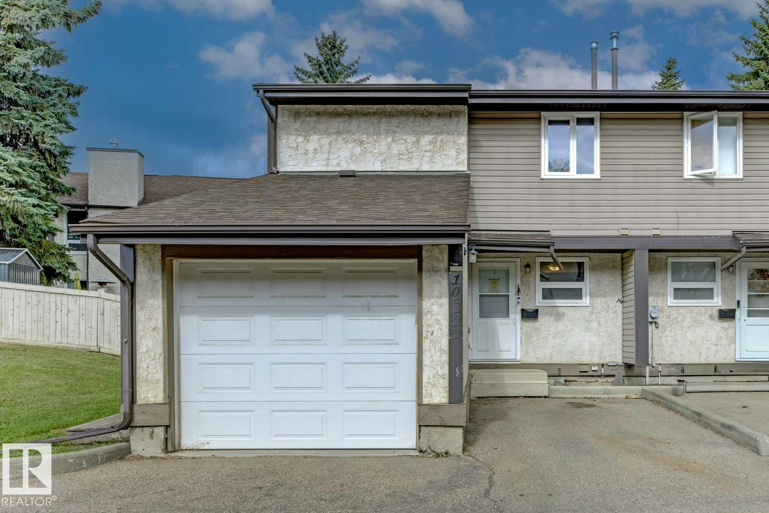 10621 Beaumaris Road, Edmonton, AB, T5X 5J5