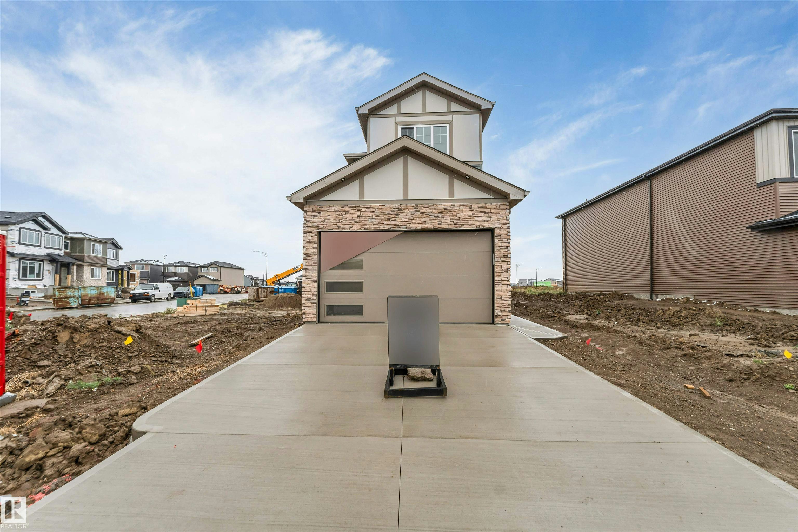 22538 83a Avenue, Edmonton, AB, T5T 7Y8