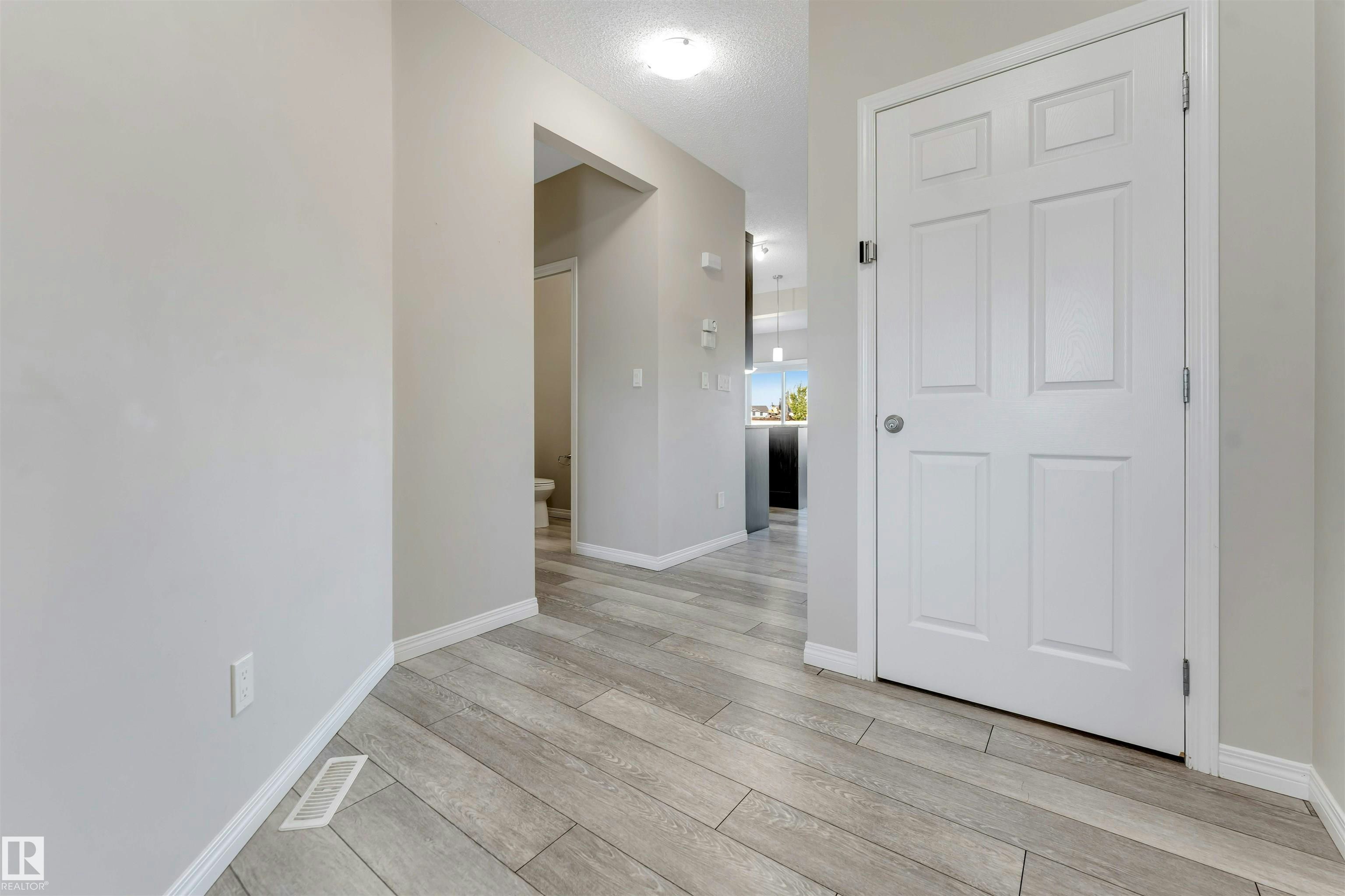 2743 Collins Crescent, Edmonton, AB, T6W 3X4 - 8