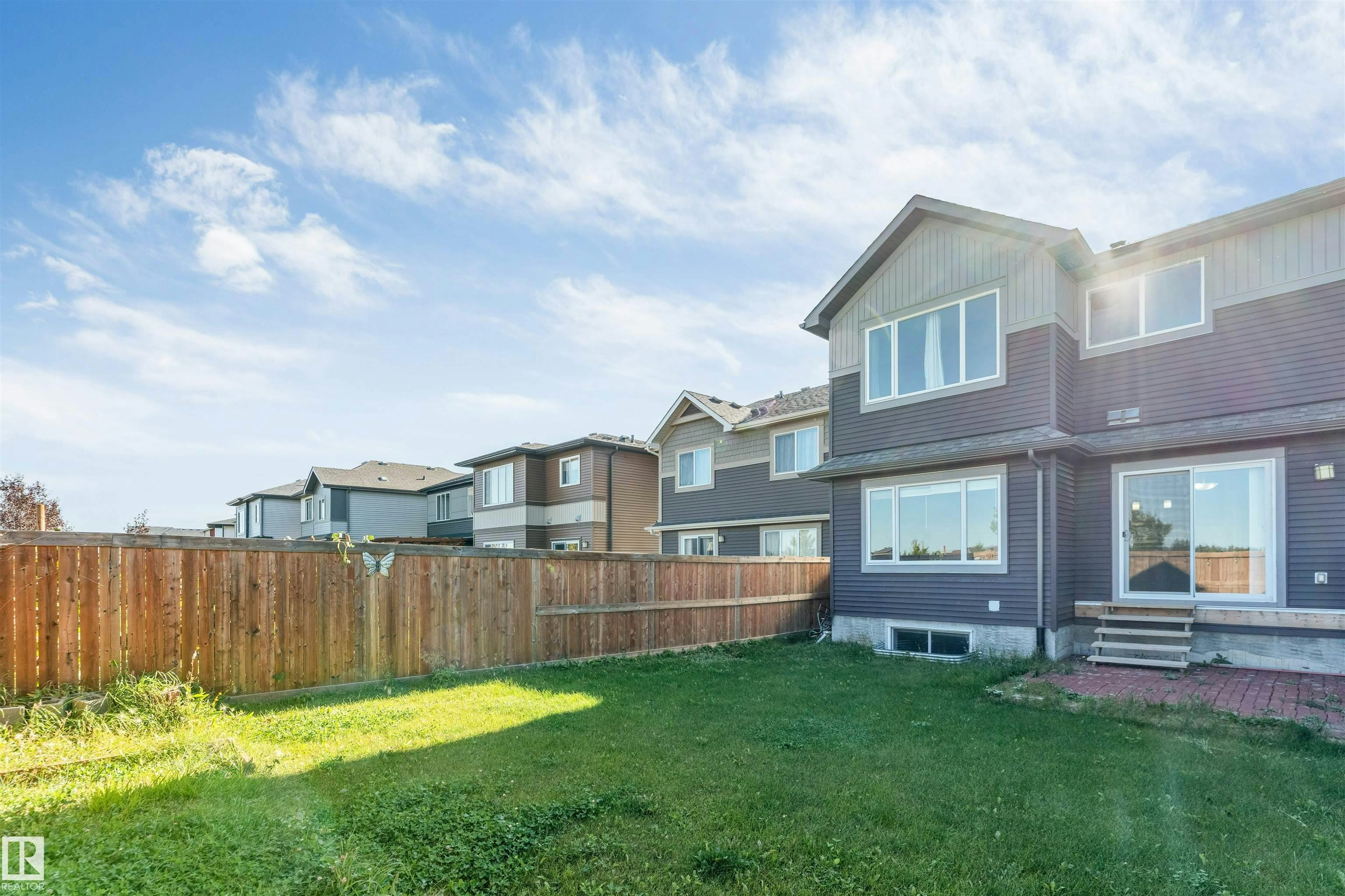 2743 Collins Crescent, Edmonton, AB, T6W 3X4 - 3