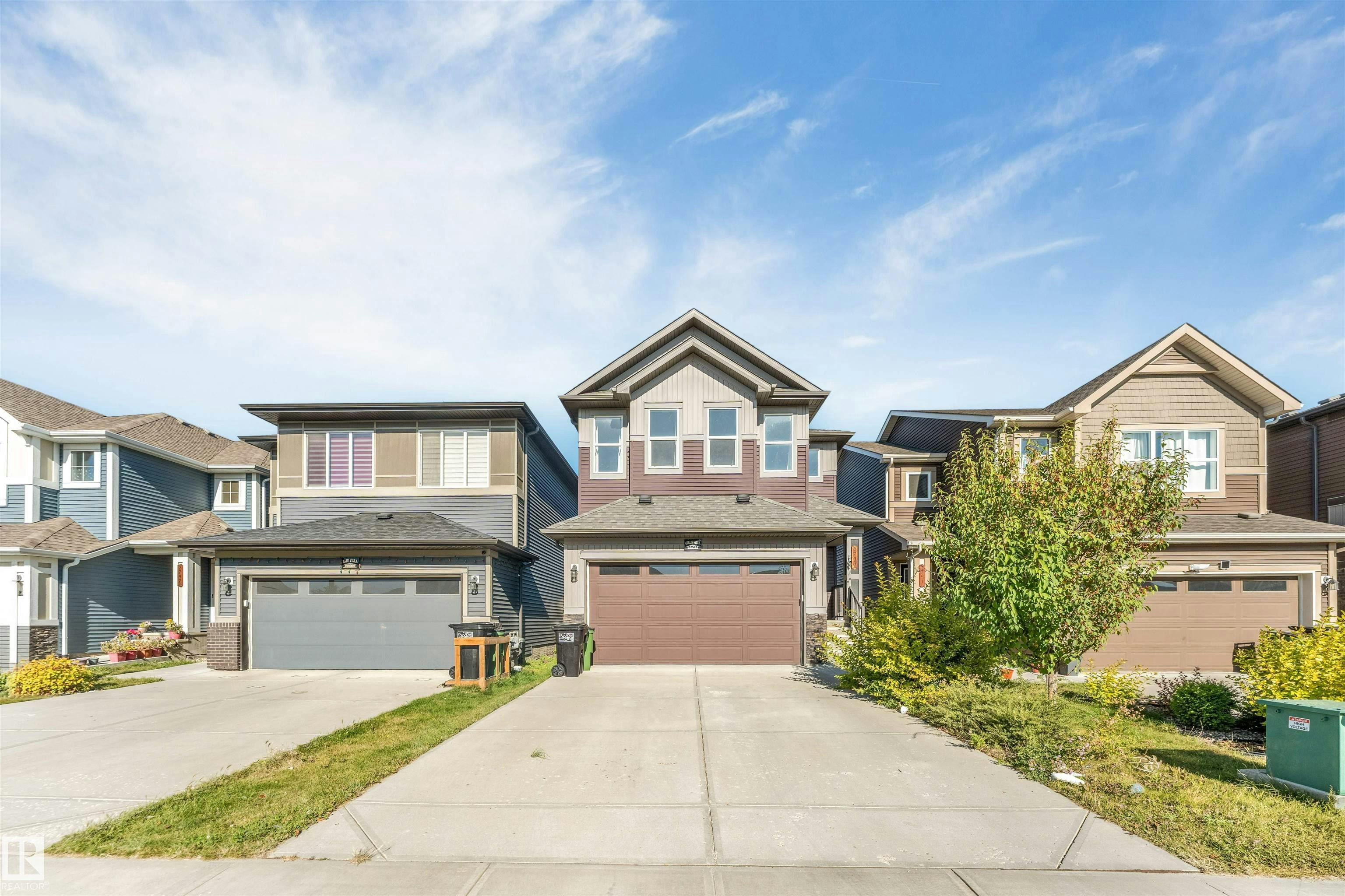 2743 Collins Crescent, Edmonton, AB, T6W 3X4 - 2