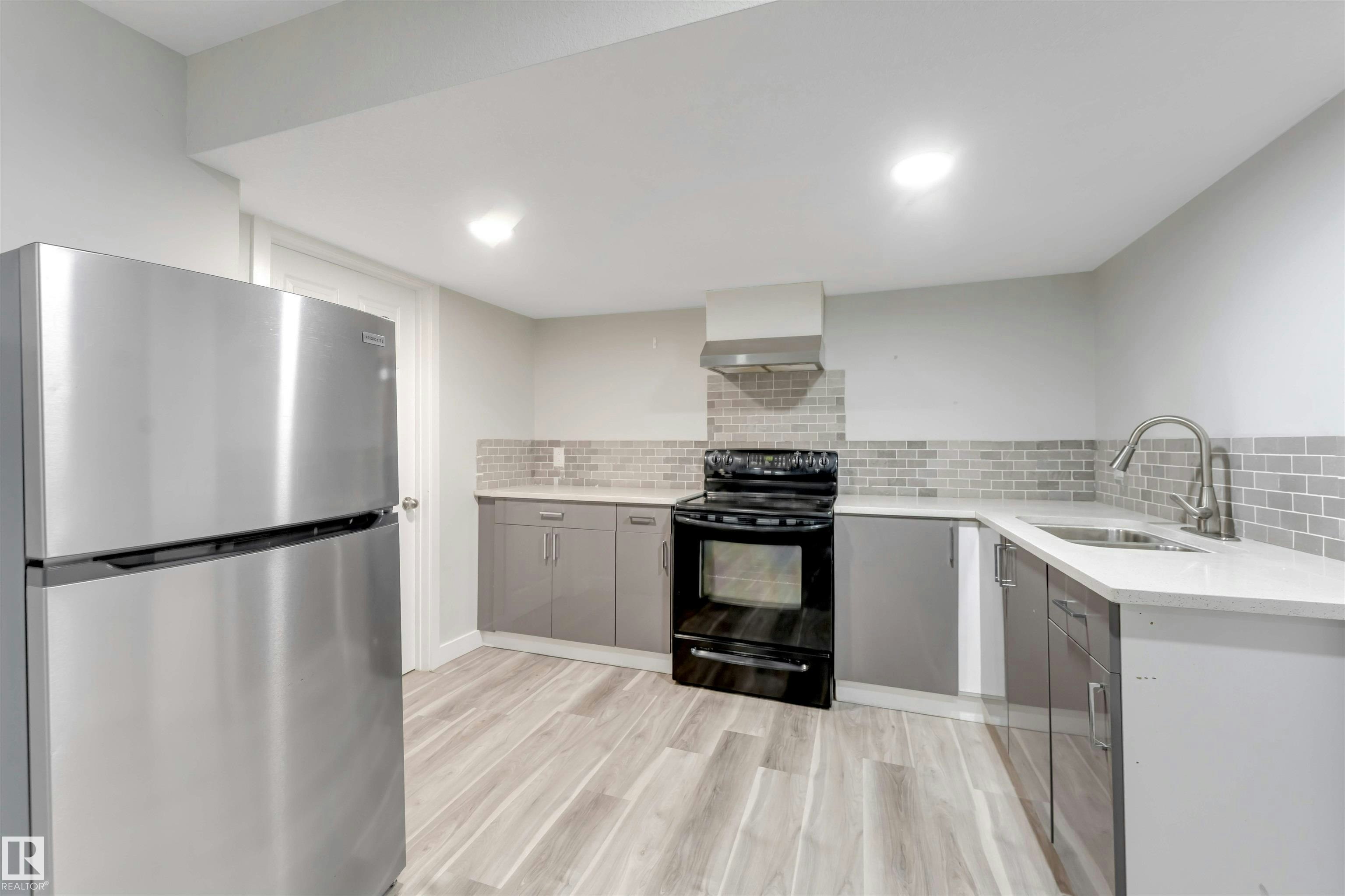 2743 Collins Crescent, Edmonton, AB, T6W 3X4 - 43