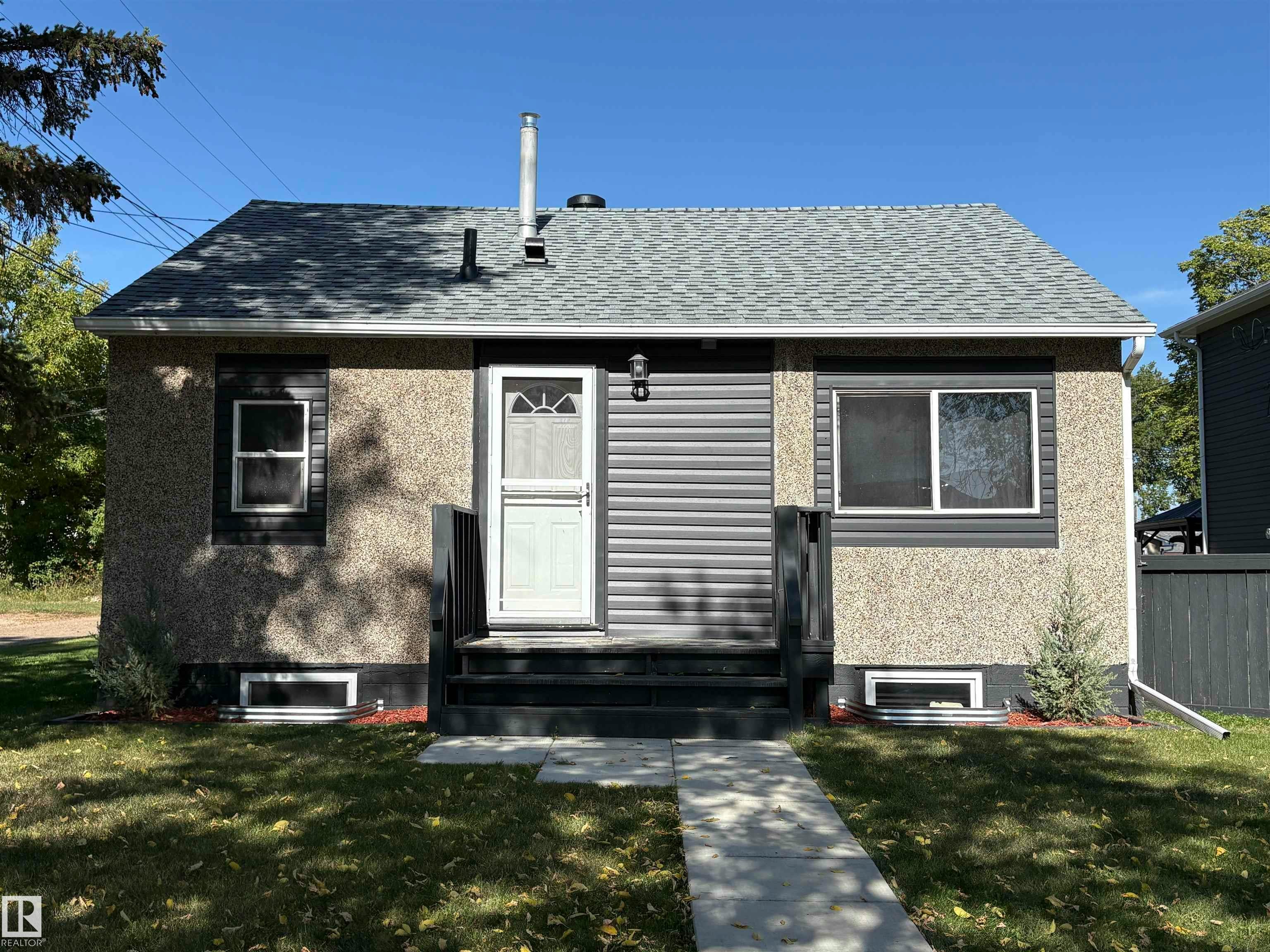 4728 46 Ave, Redwater, AB, T0A 2W0