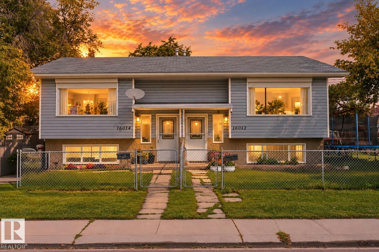 16012 98 Avenue, Edmonton, AB, T5P 4W9