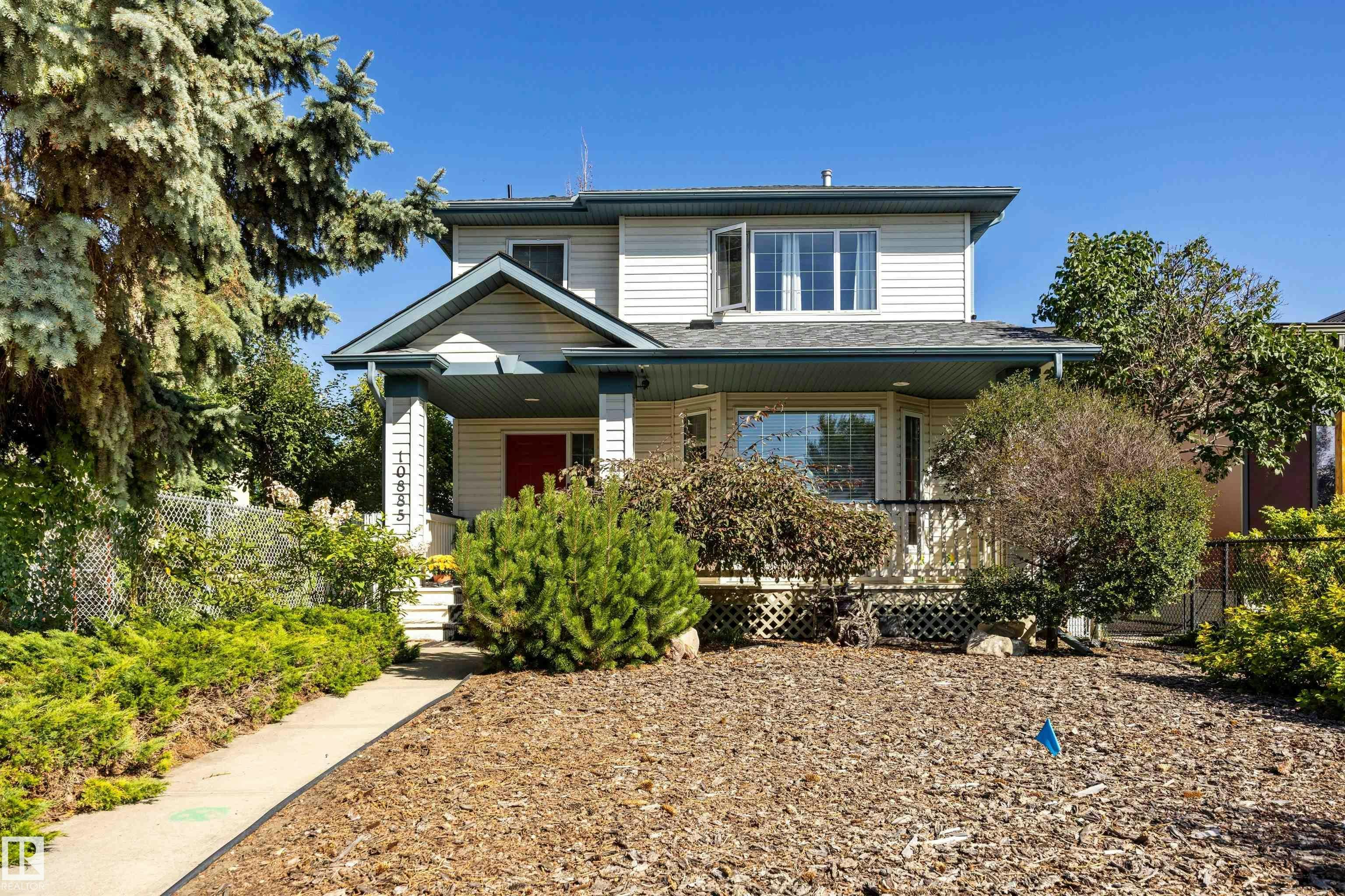 10885 75 Street, Edmonton, AB, T5B 2B1