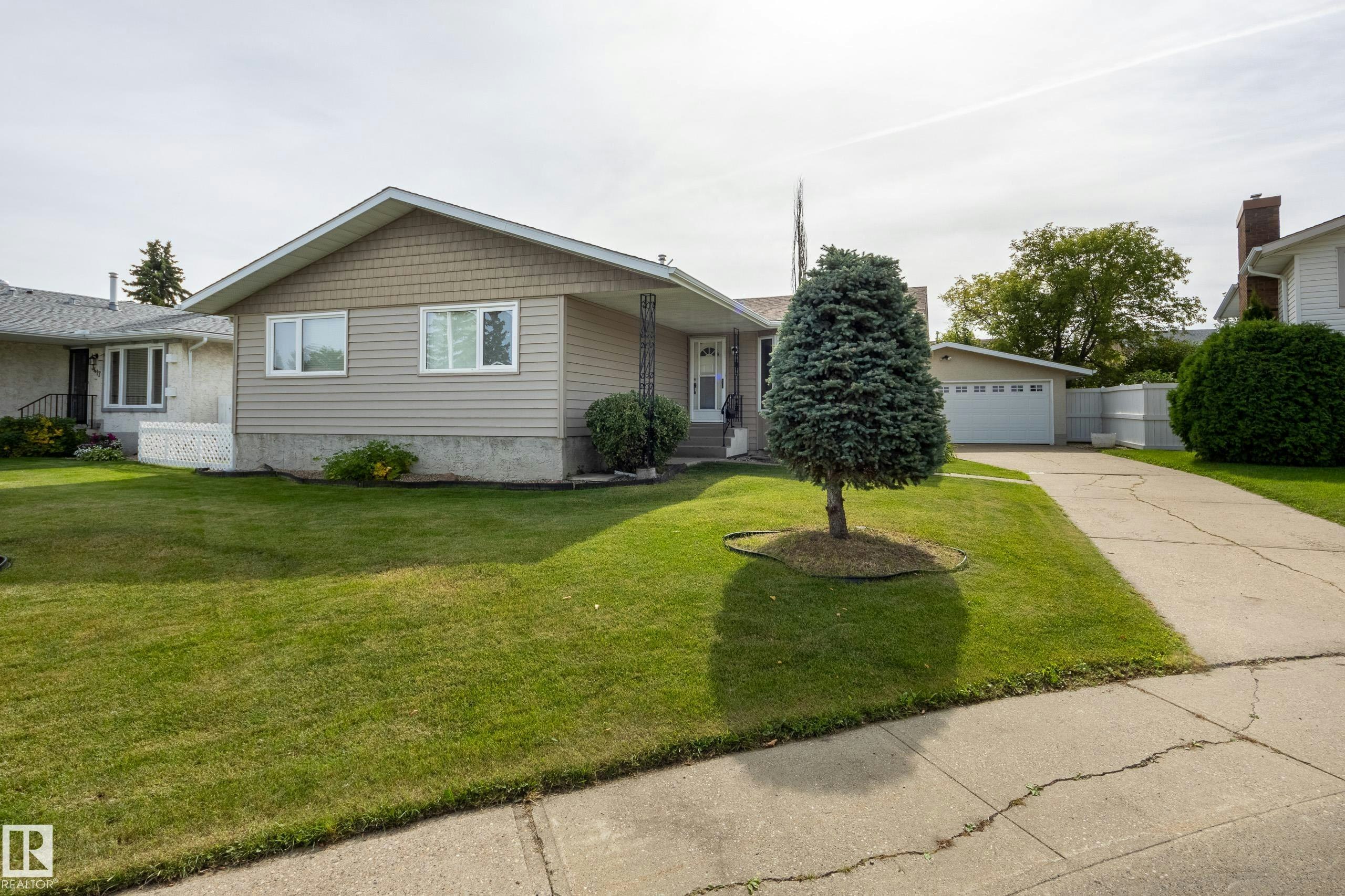 3421 135a Avenue, Edmonton, AB, T5A 2V8
