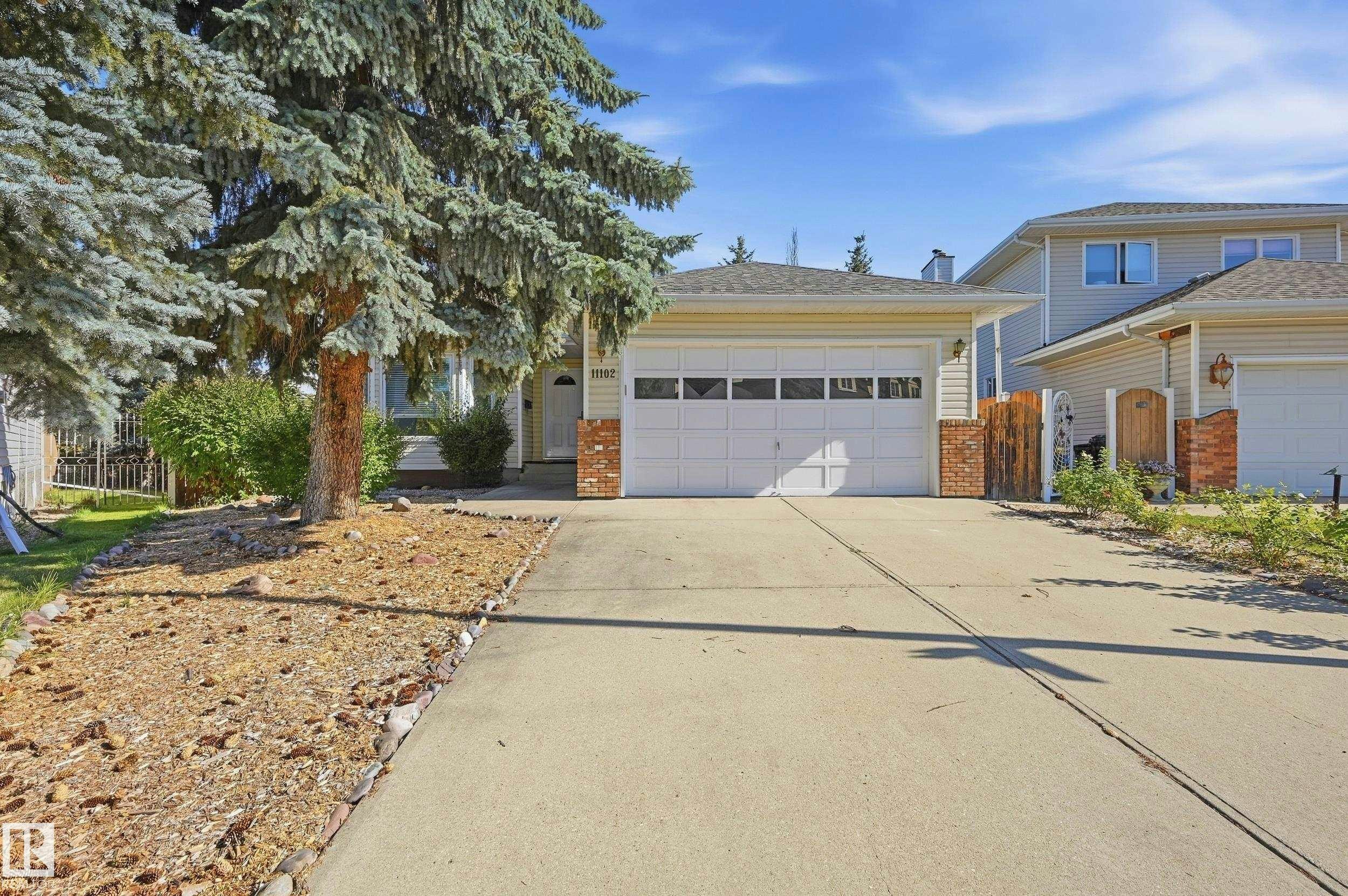 11102 11a Avenue, Edmonton, AB, T6J 6R9