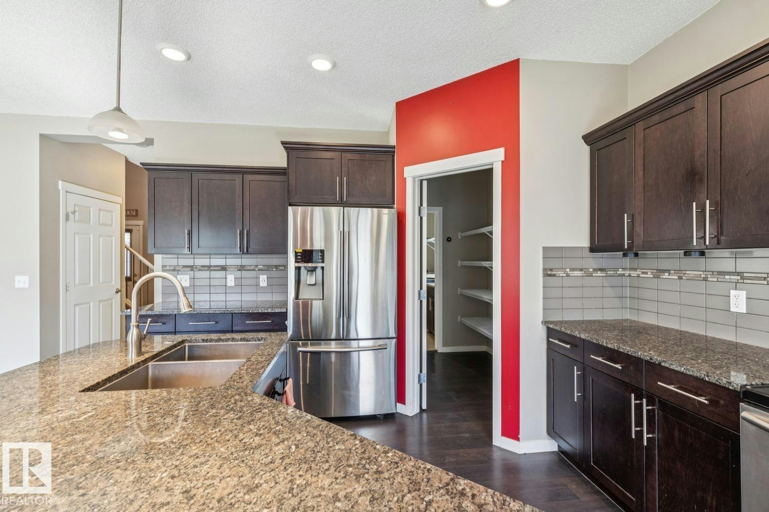 12007 173 Avenue, Edmonton, AB, T5X 0J6 - 12