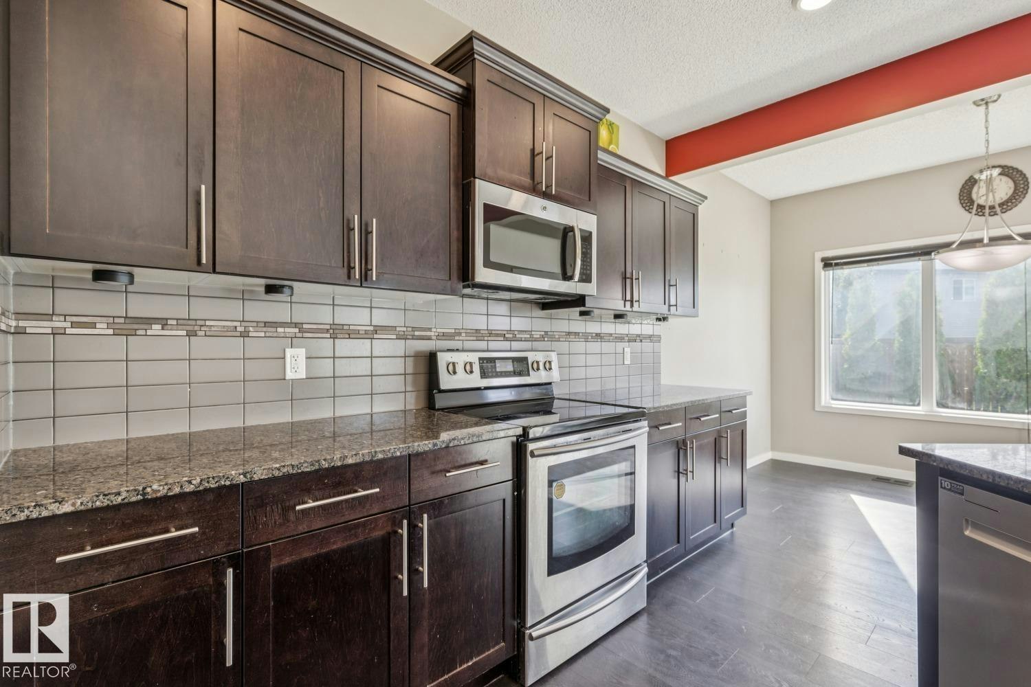 12007 173 Avenue, Edmonton, AB, T5X 0J6 - 11