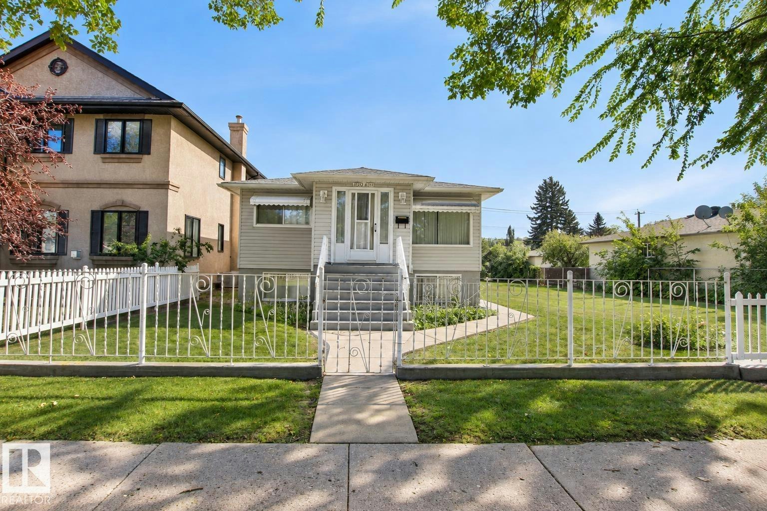 10339 80 Street, Edmonton, AB, T6A 3J3