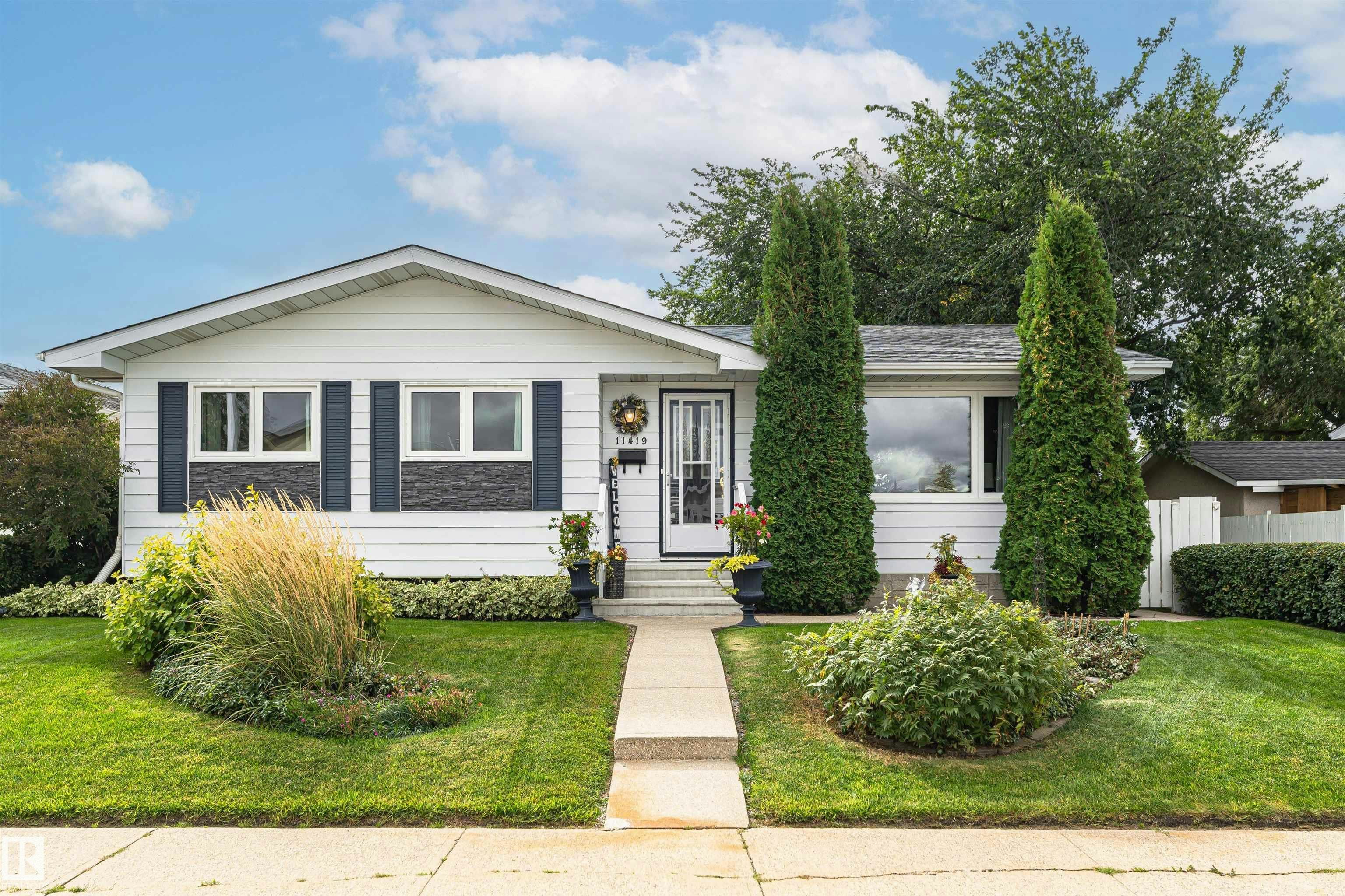 11419 149 Avenue, Edmonton, AB, T5X 1B9