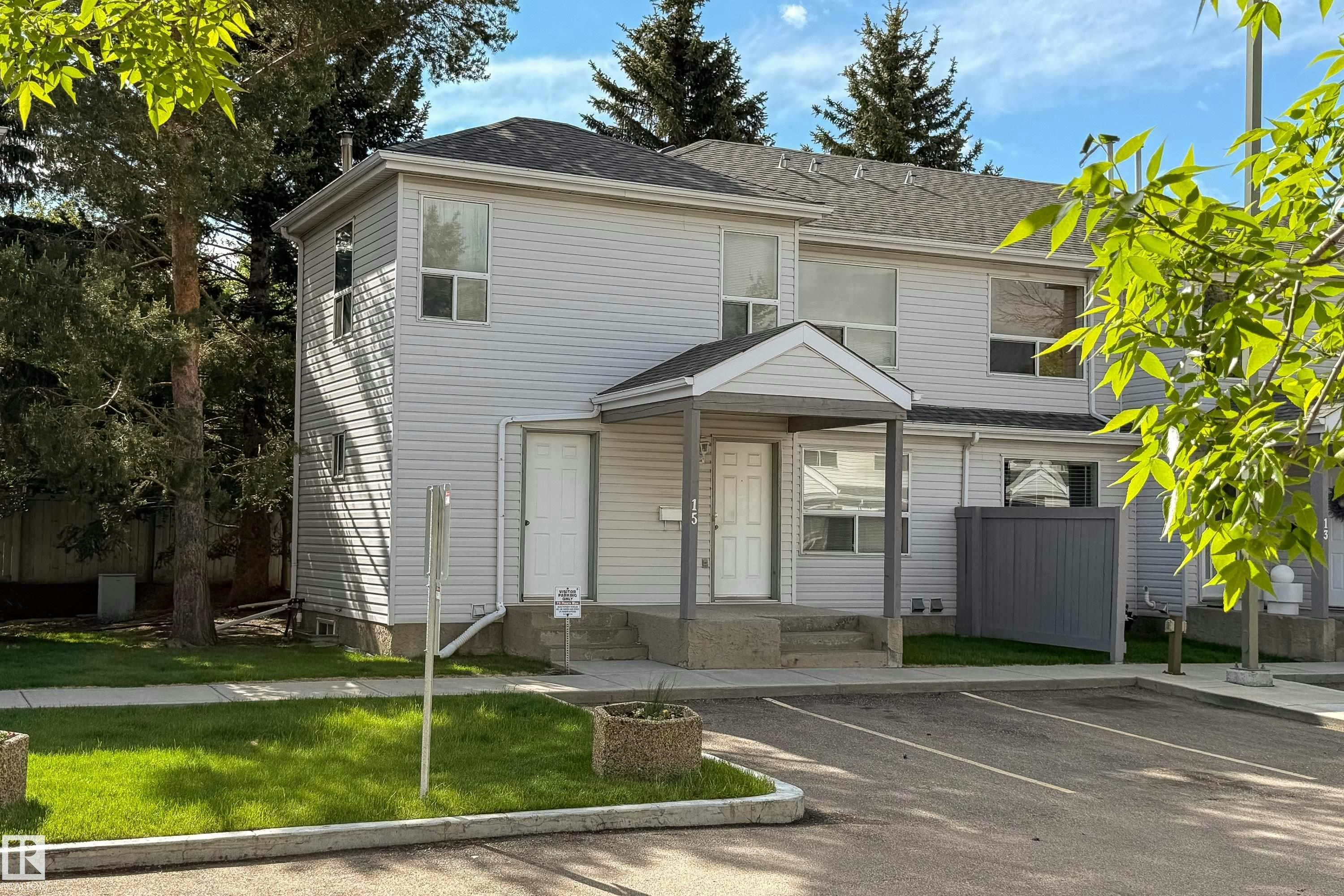 15-603 Youville Drive, Edmonton, AB, T6L 6V8