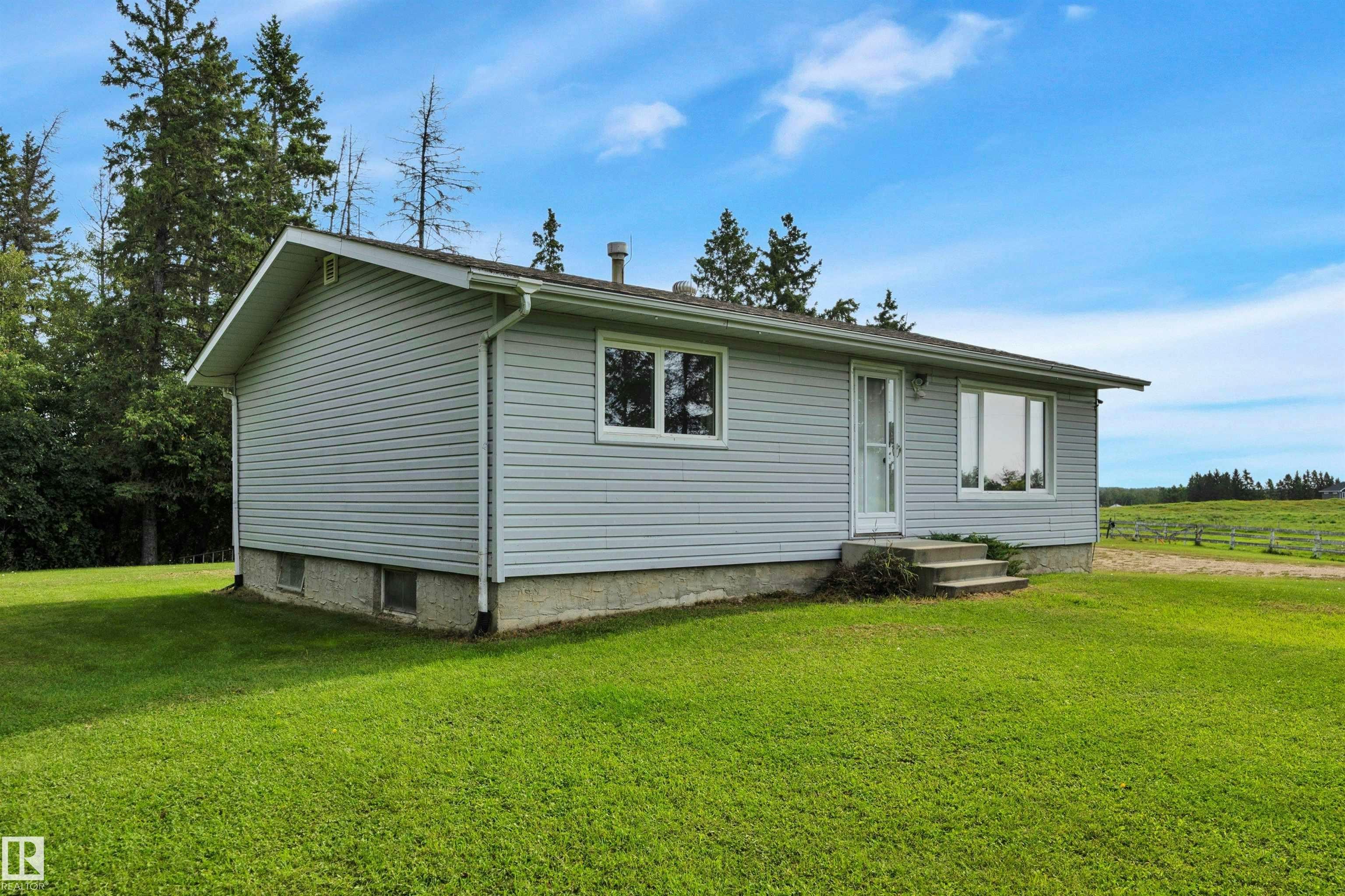 51219 Rge Road 233, Rural Strathcona County, AB, T8B 1K8