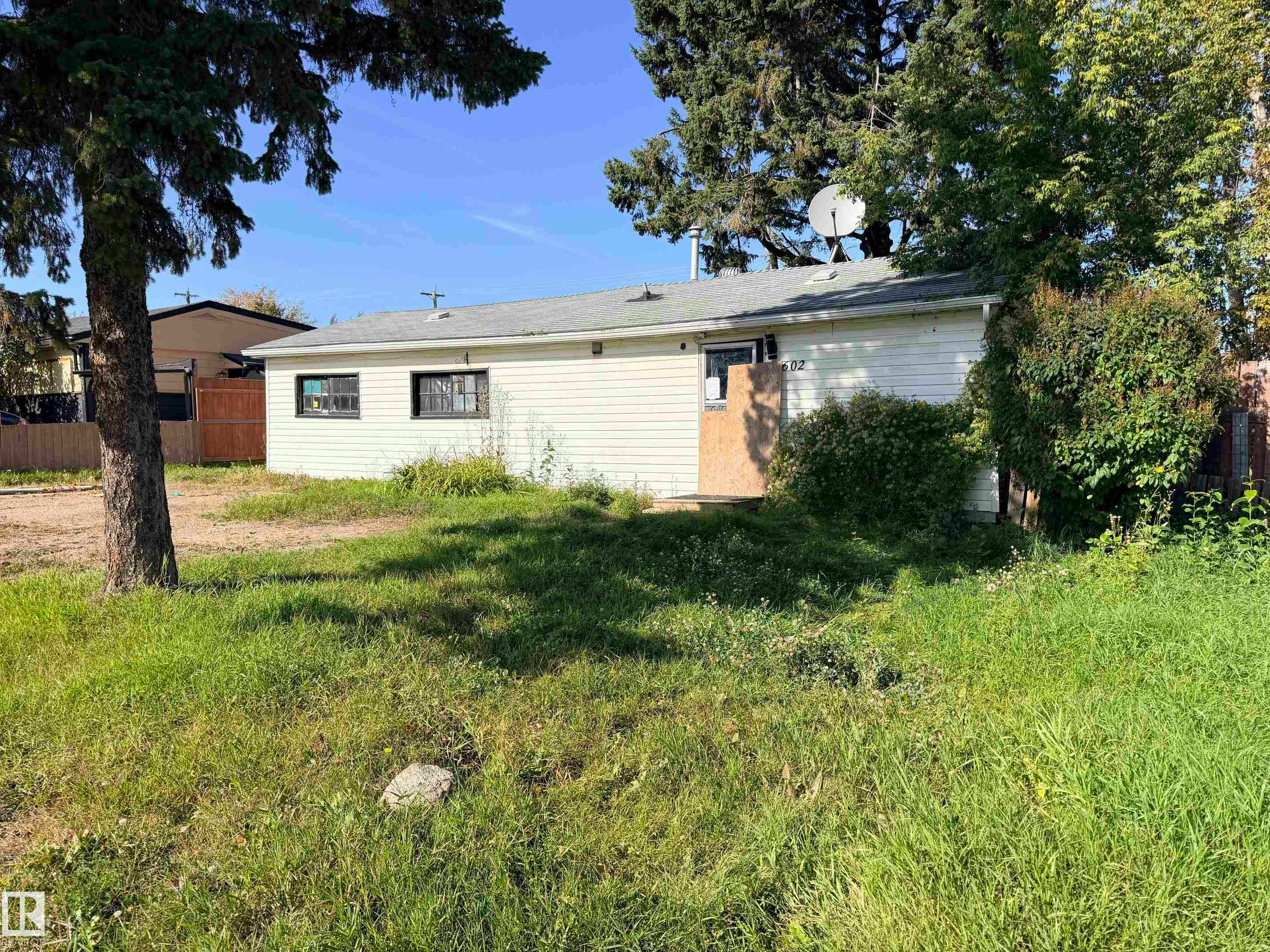 602 12 Avenue, Cold Lake, AB, T9M 1H5