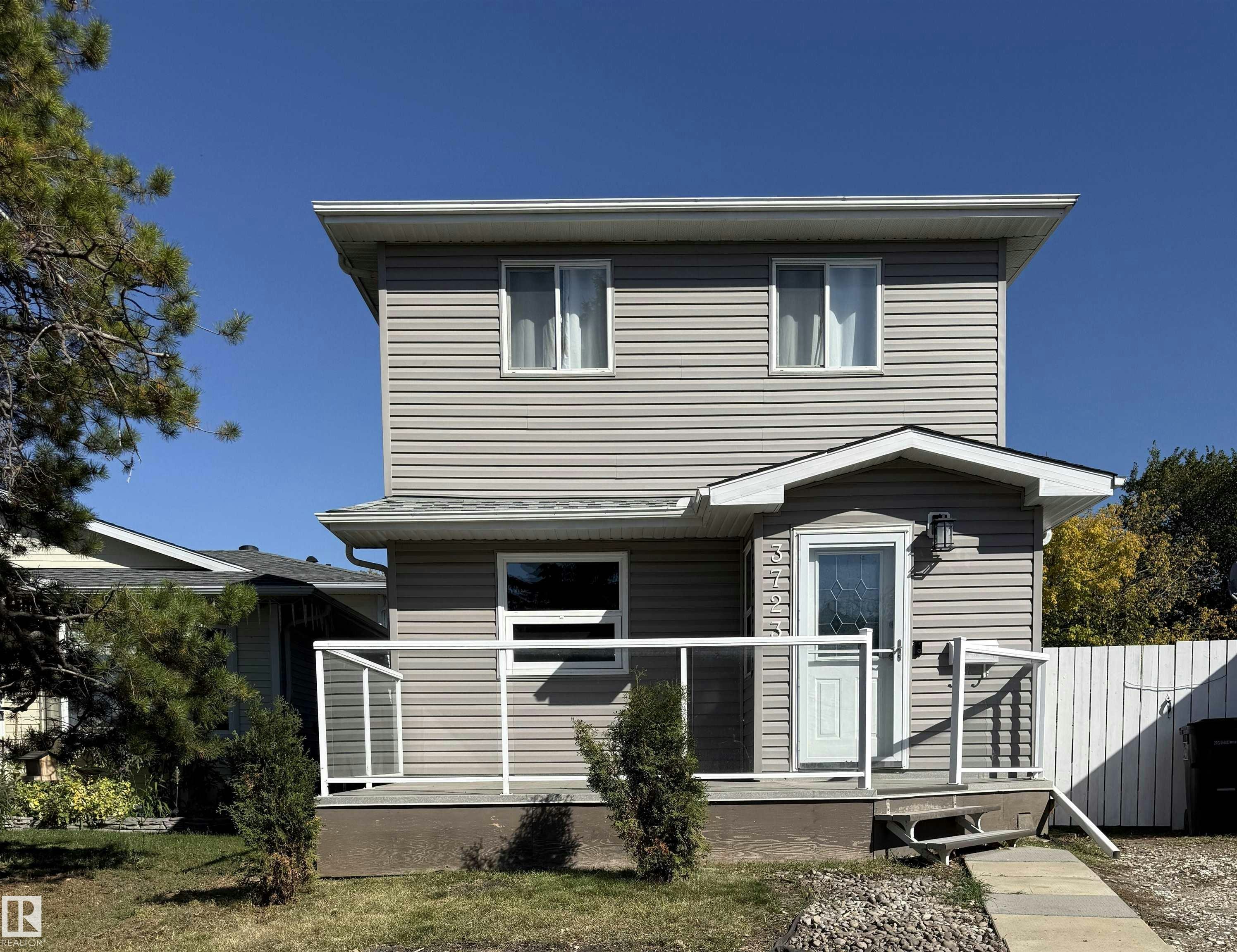 3723 46 Street NW, Edmonton, AB, T6L 3T7