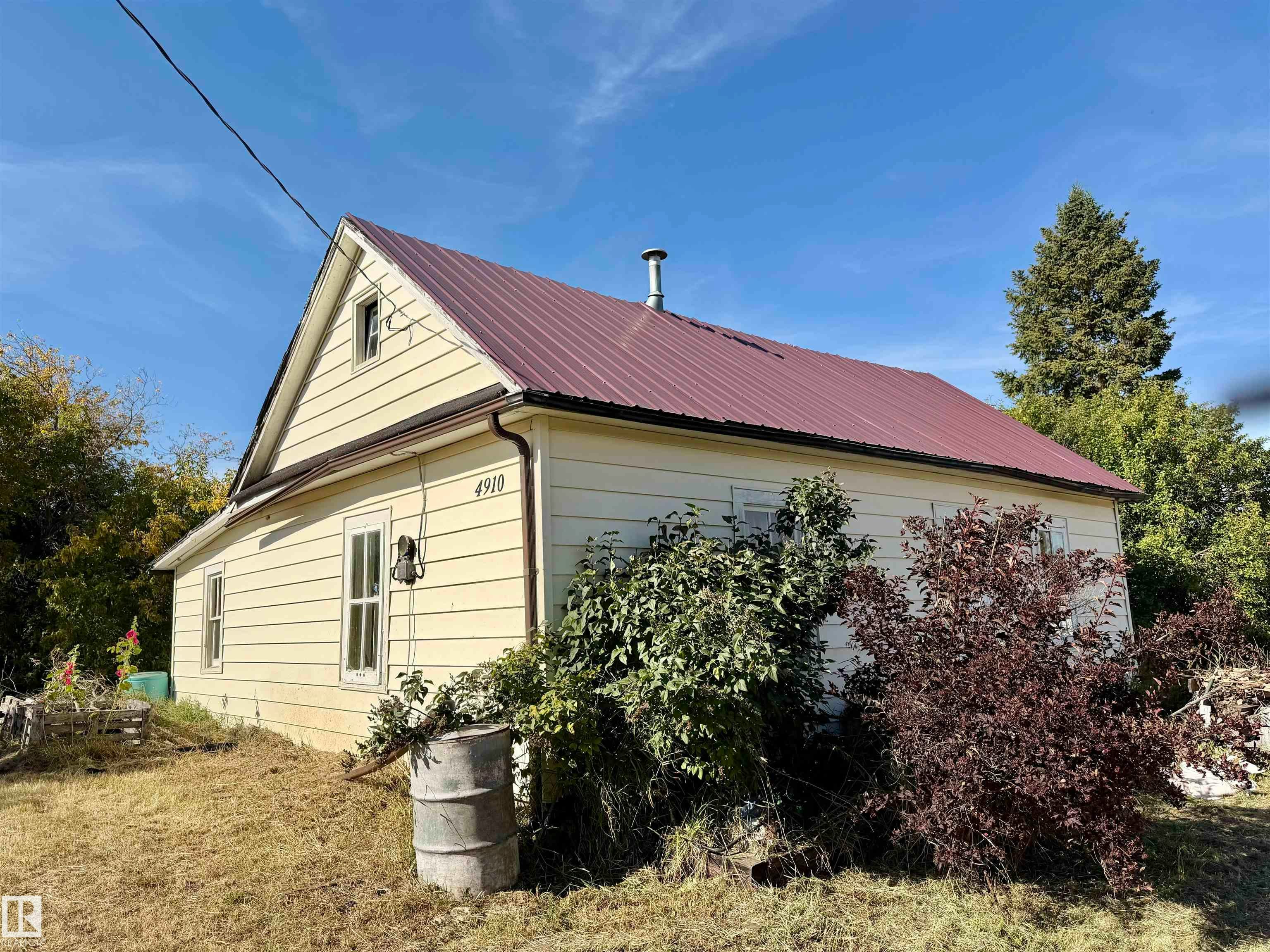 4910 50 Avenue, Rural Smoky Lake County, AB, T0A 3E0