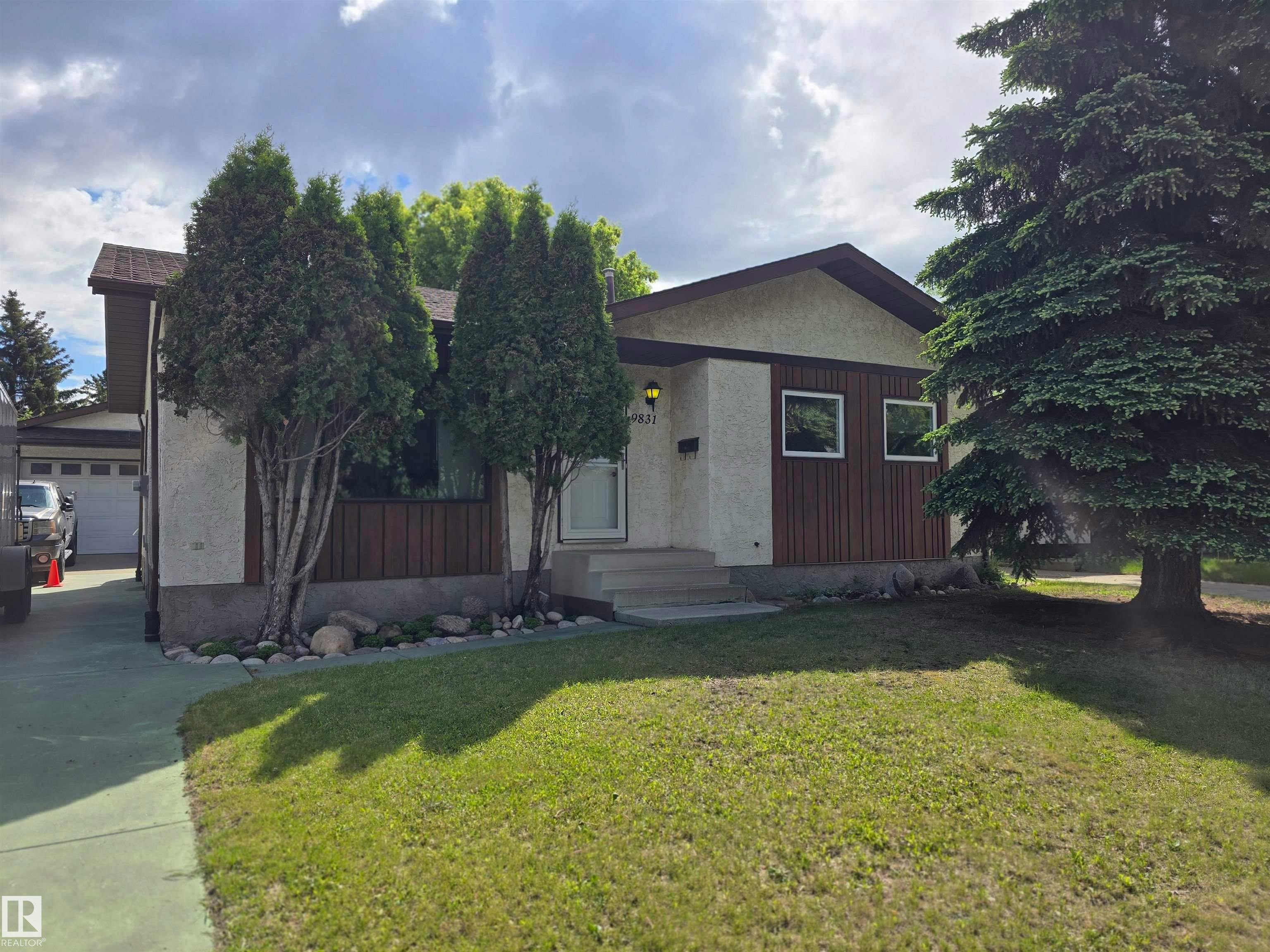 9831 188 Street, Edmonton, AB, T5T 4H3