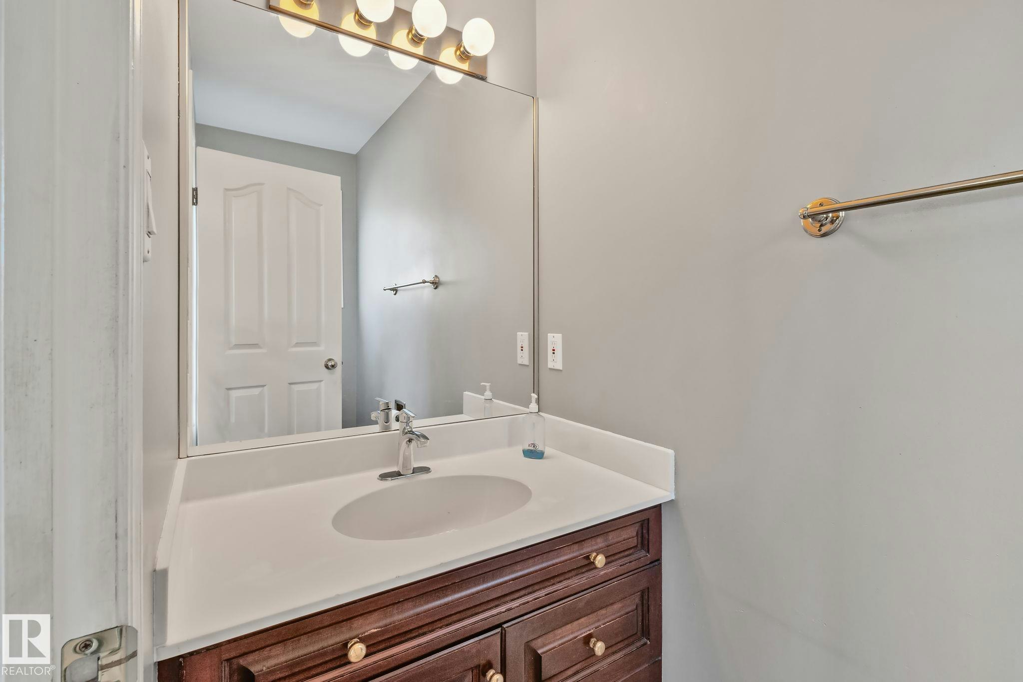 14724 73 Street, Edmonton, AB, T5C 0V8 - 22