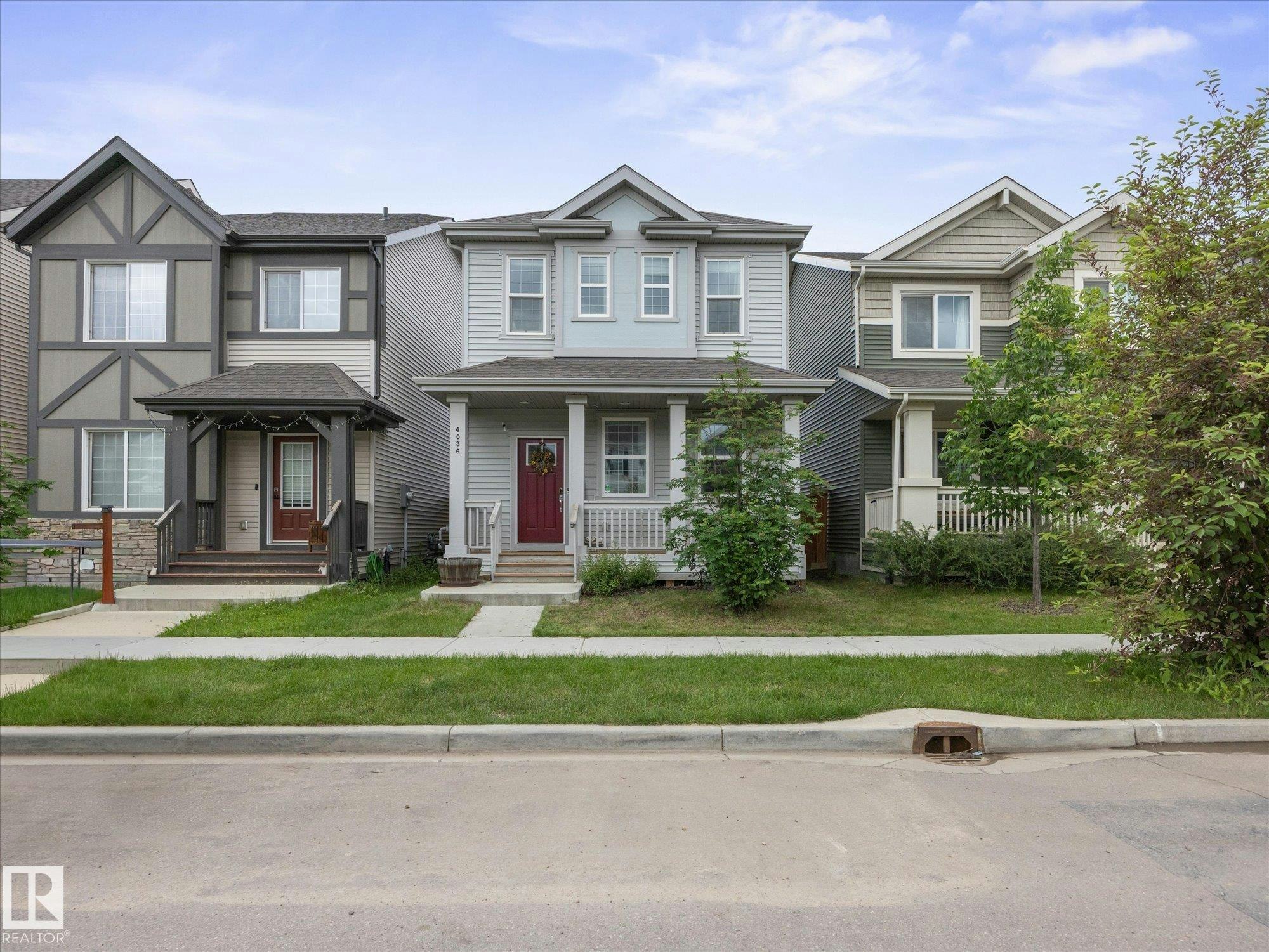 4036 Chappelle Green, Edmonton, AB, T6W 4B3