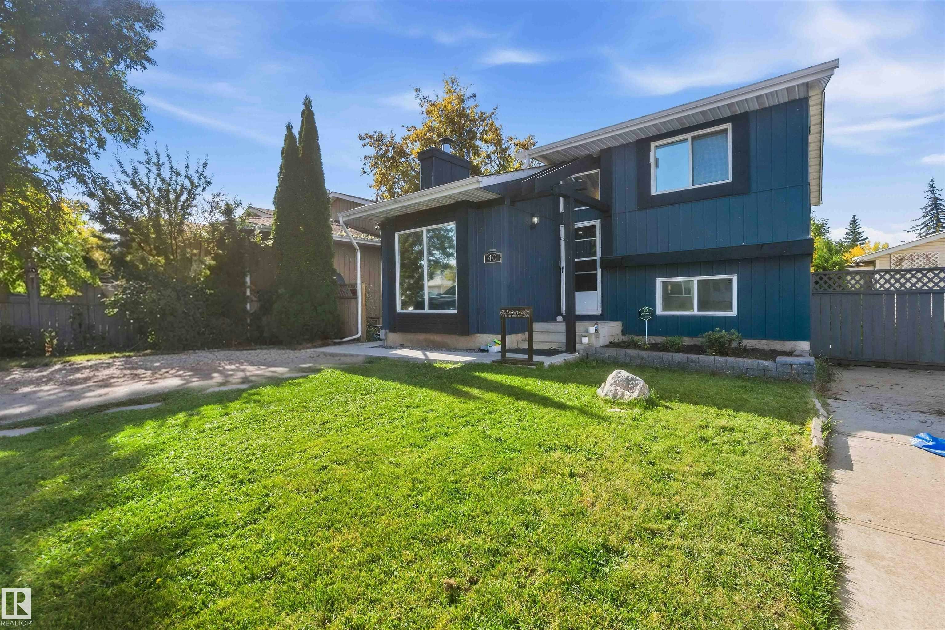 40 Greenwood Drive, Spruce Grove, AB, T7X 1X4