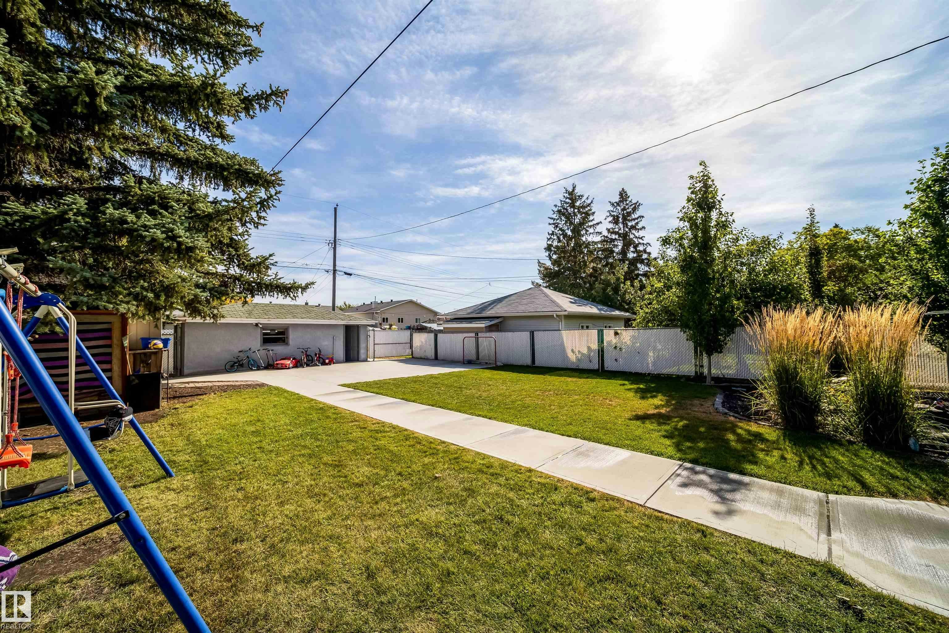 10245 160 Street, Edmonton, AB, T5P 3G1 - 33