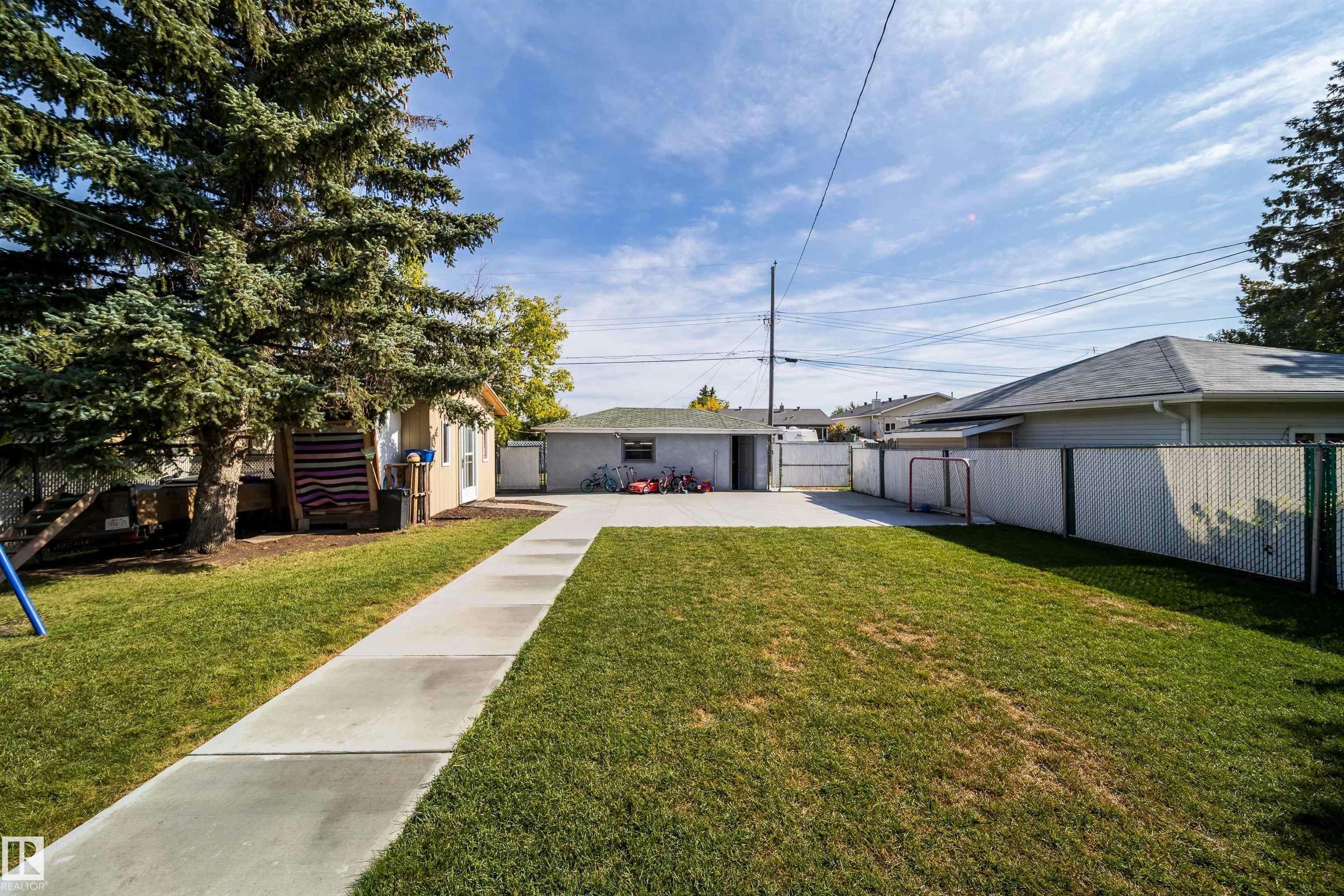 10245 160 Street, Edmonton, AB, T5P 3G1 - 39