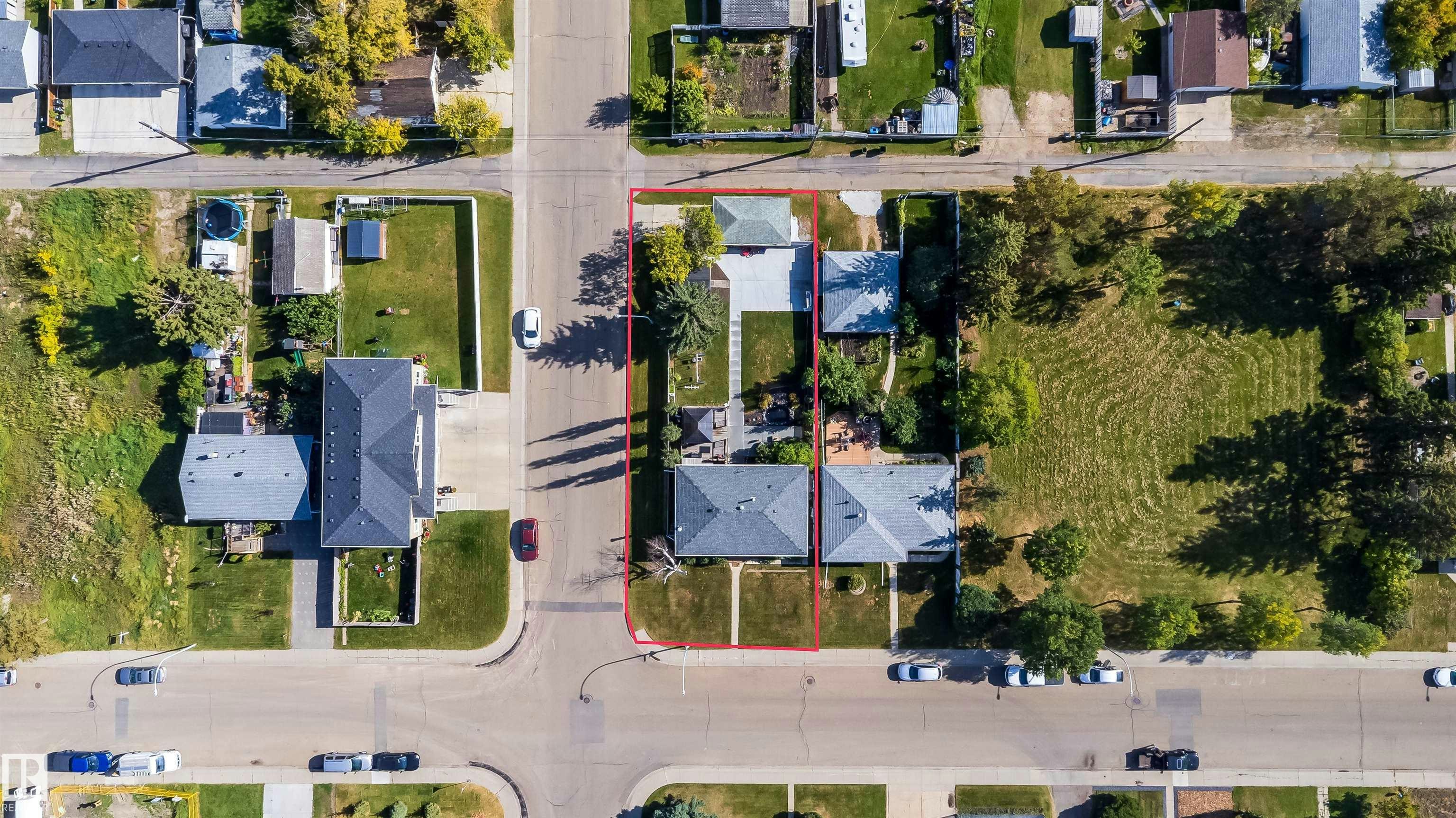 10245 160 Street, Edmonton, AB, T5P 3G1 - 7