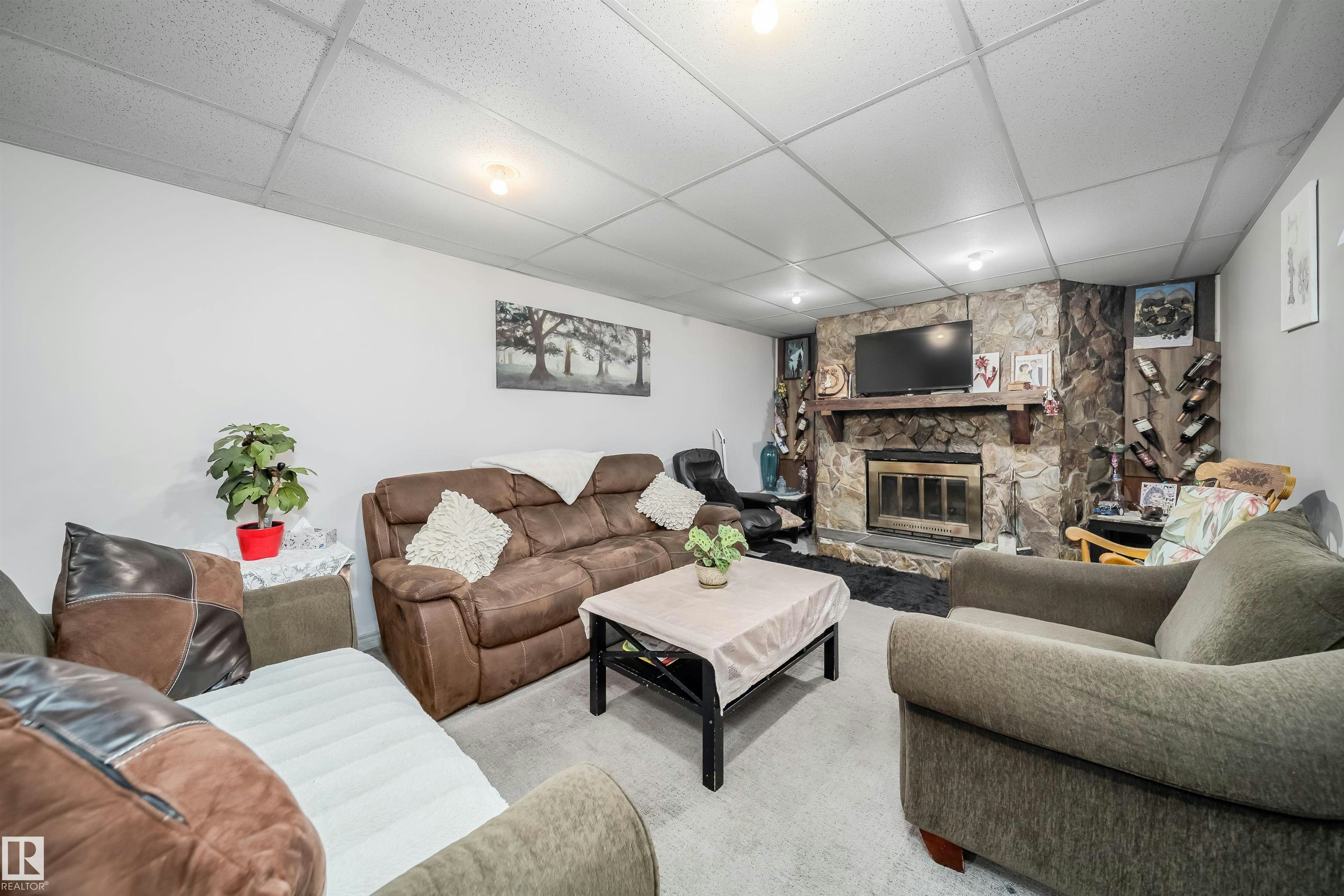 10245 160 Street, Edmonton, AB, T5P 3G1 - 26