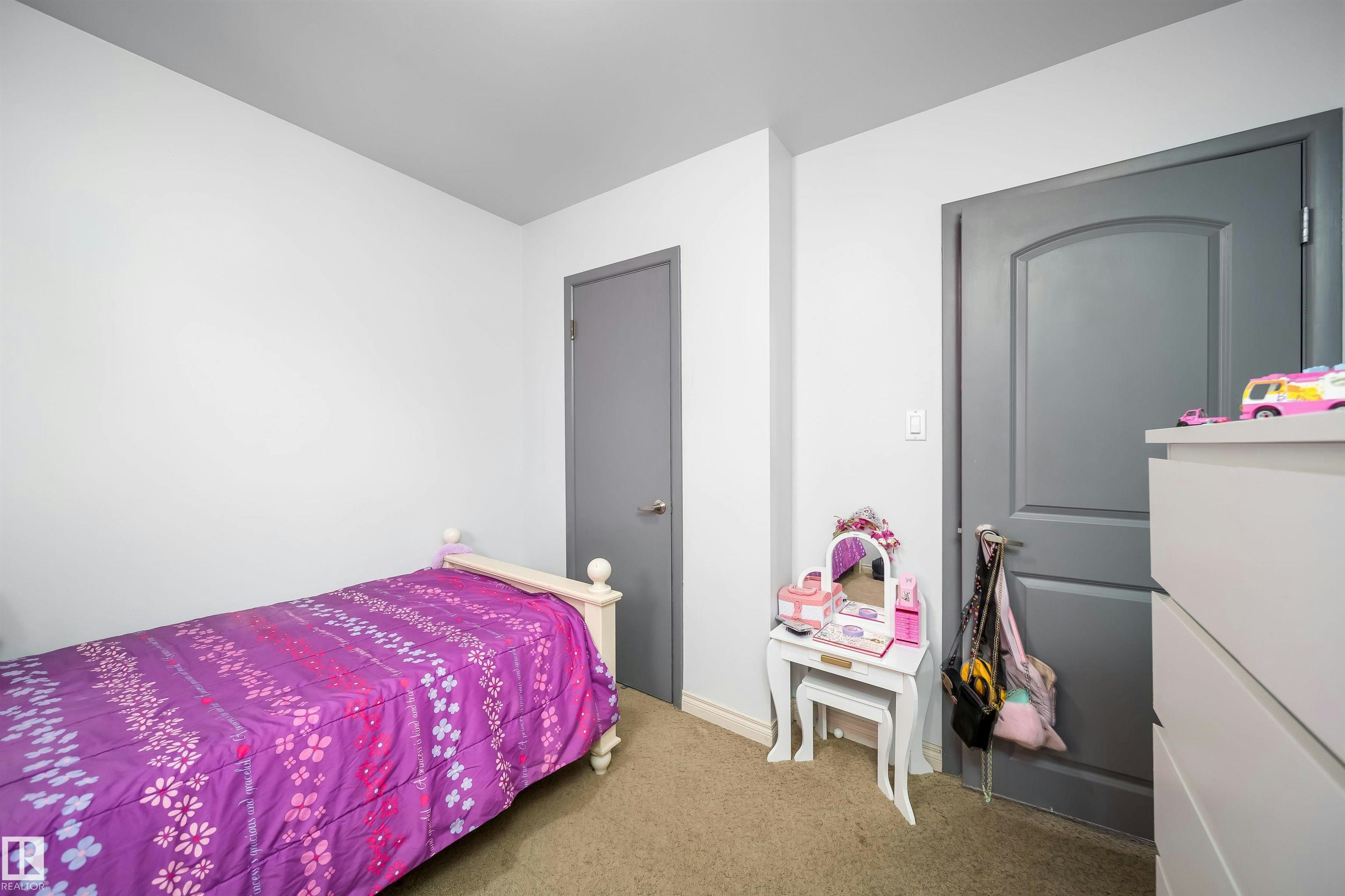 10245 160 Street, Edmonton, AB, T5P 3G1 - 22