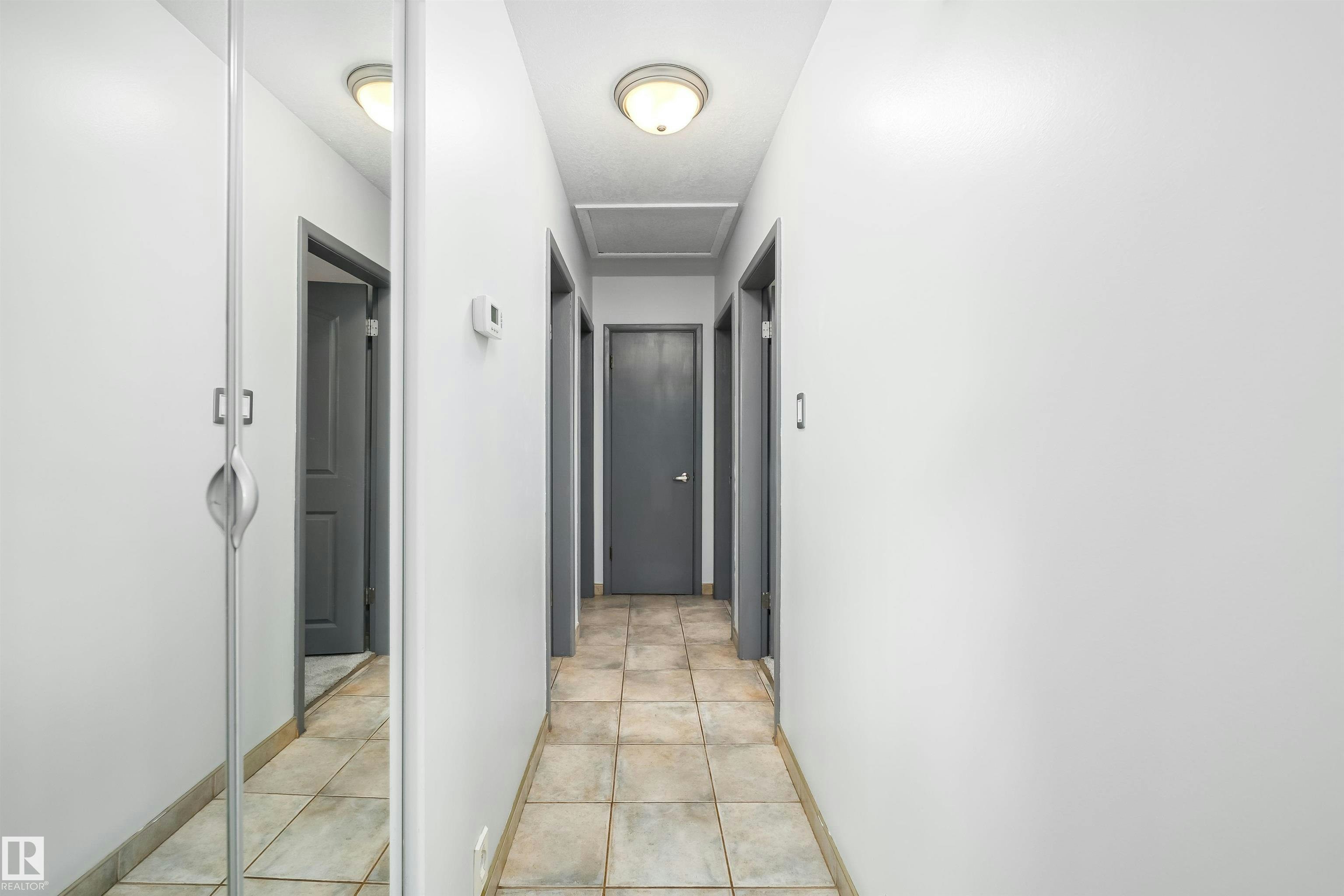 10245 160 Street, Edmonton, AB, T5P 3G1 - 24