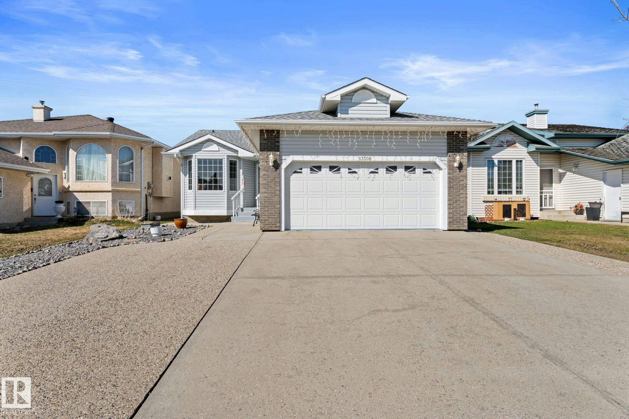 13308 155 Avenue, Edmonton, AB, T6V 1G4