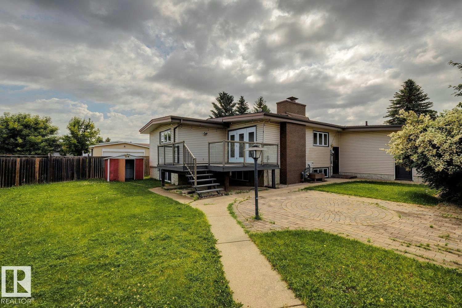 9312 151 Avenue, Edmonton, AB, T5E 2P9 - 41