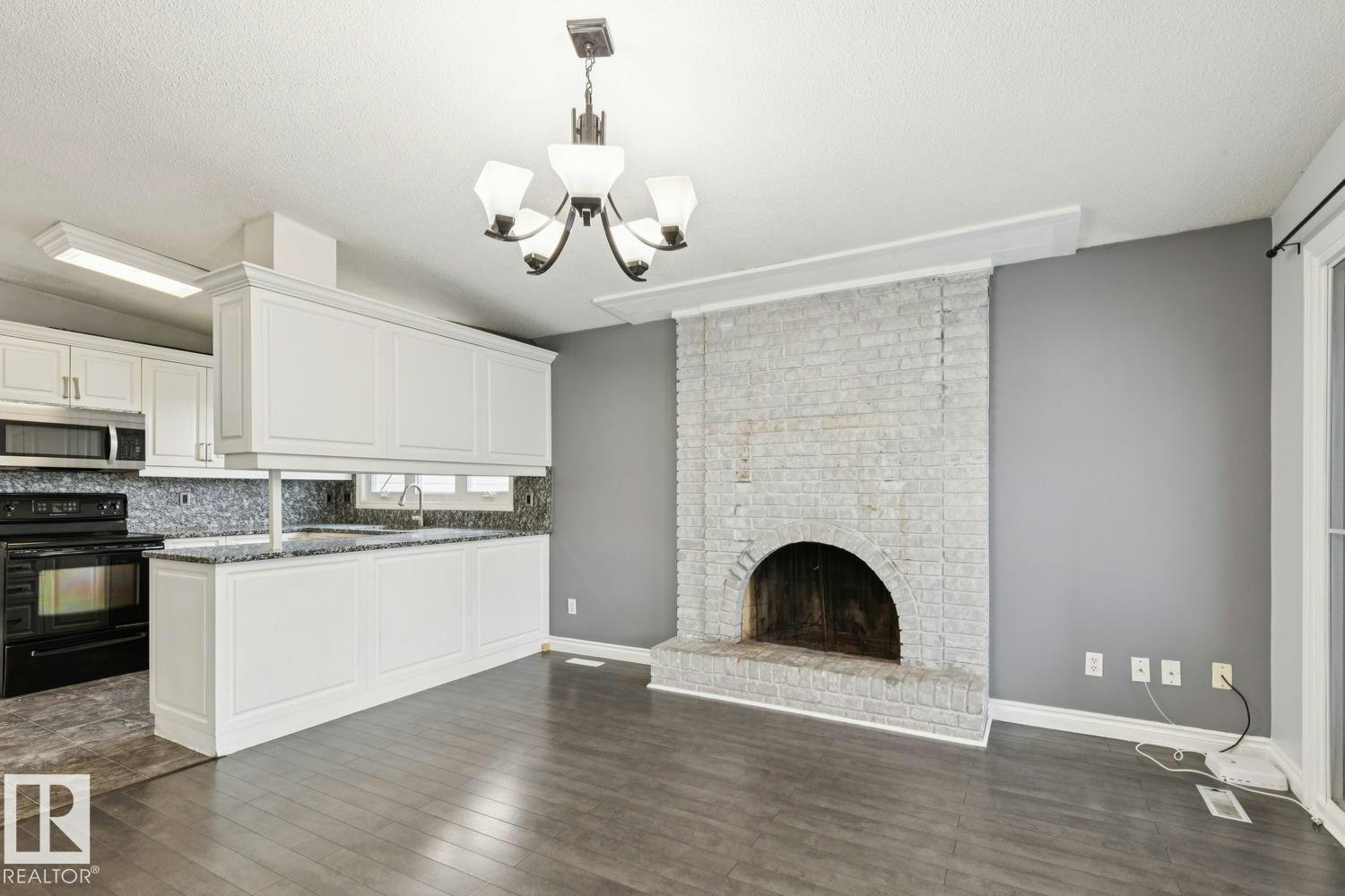 9312 151 Avenue, Edmonton, AB, T5E 2P9 - 18