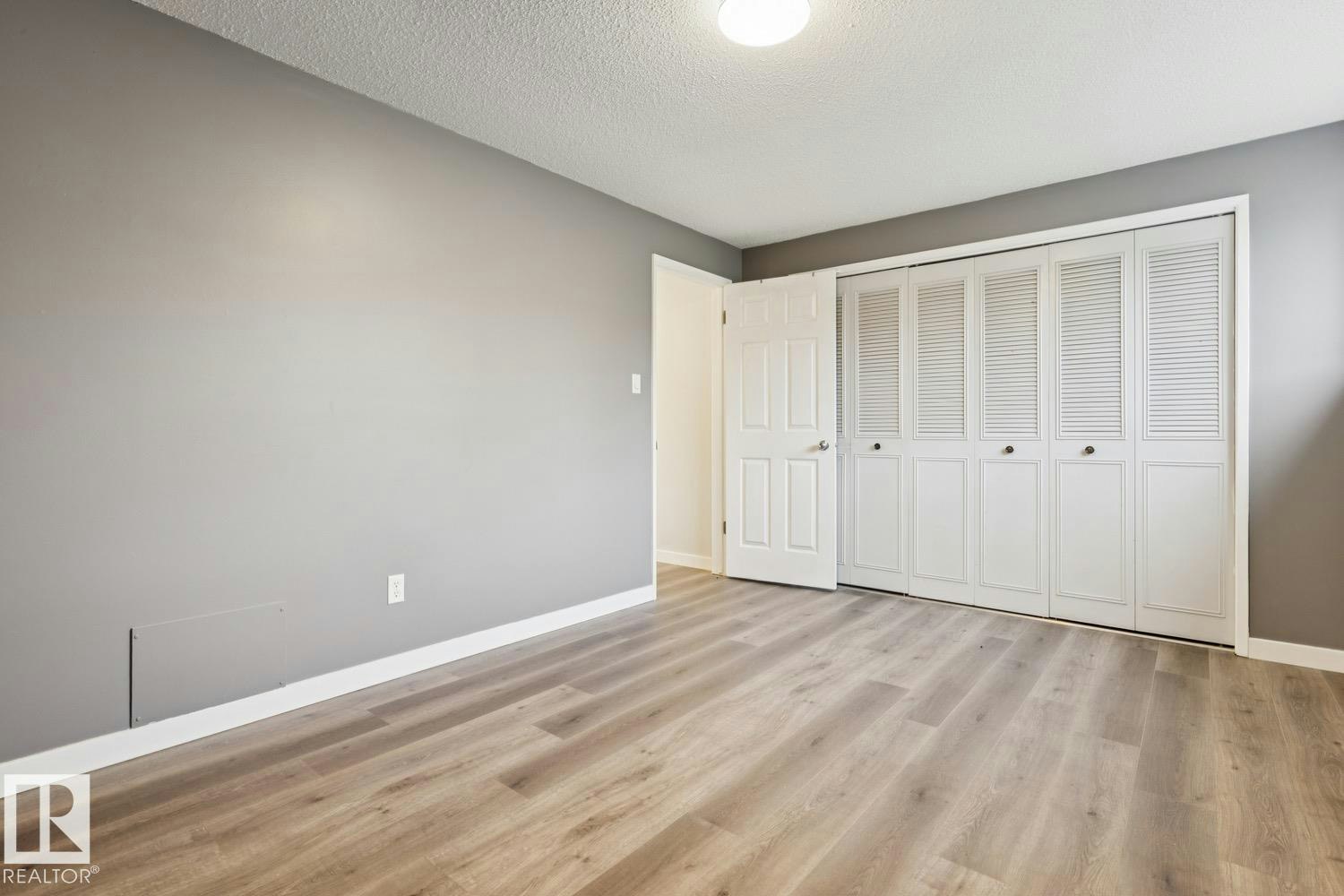 9312 151 Avenue, Edmonton, AB, T5E 2P9 - 38