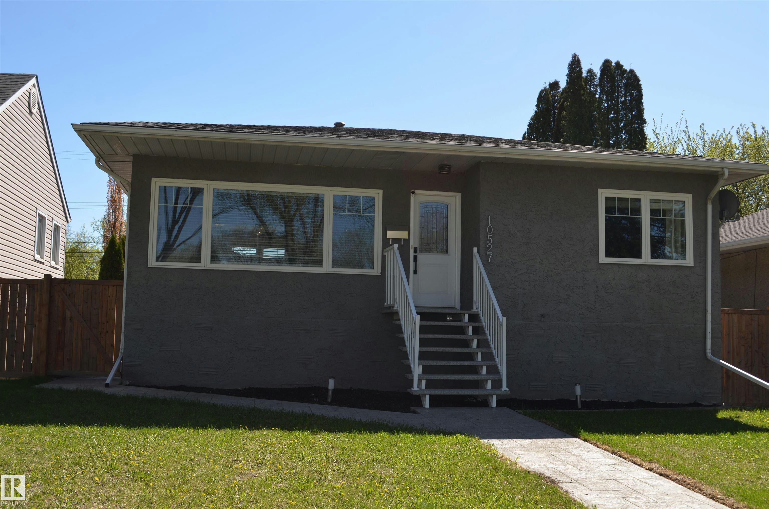 10527 81 Street, Edmonton, AB, T6A 3L3