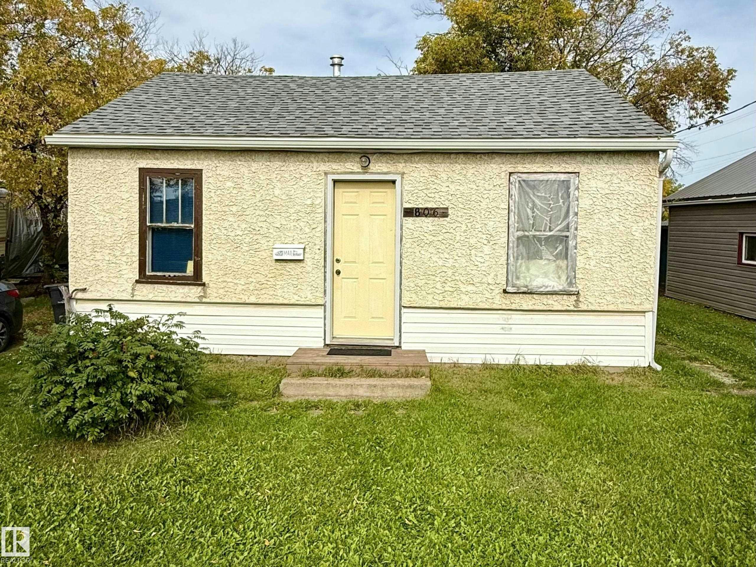 806 16 Avenue, Cold Lake, AB, T9M 1L2